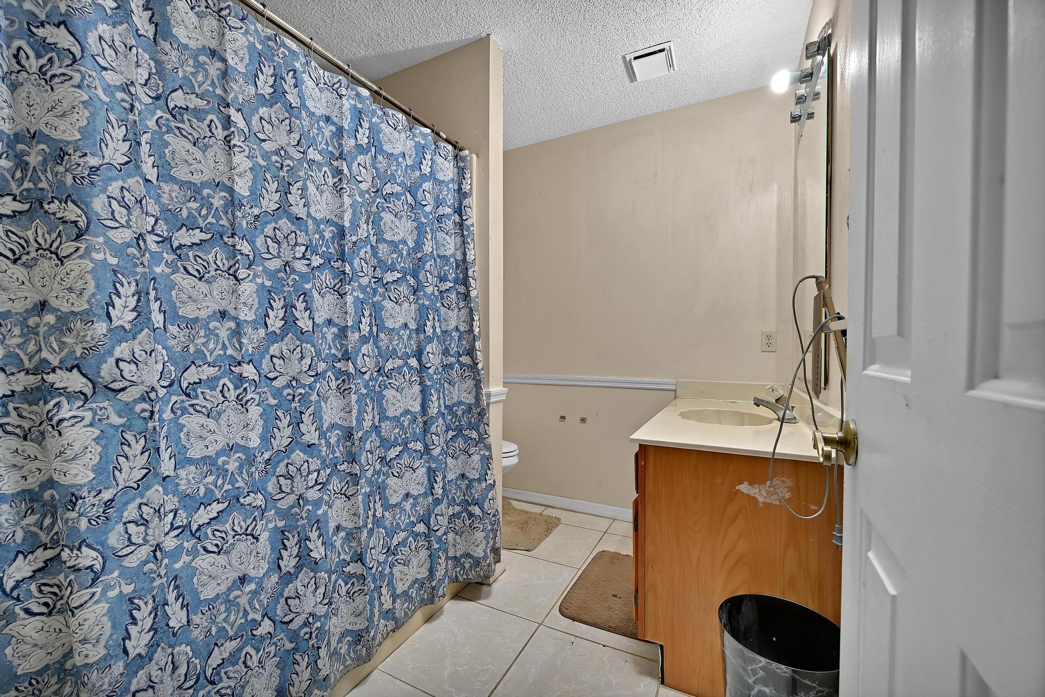 LAKEWOOD PARK UNIT 9 - Residential