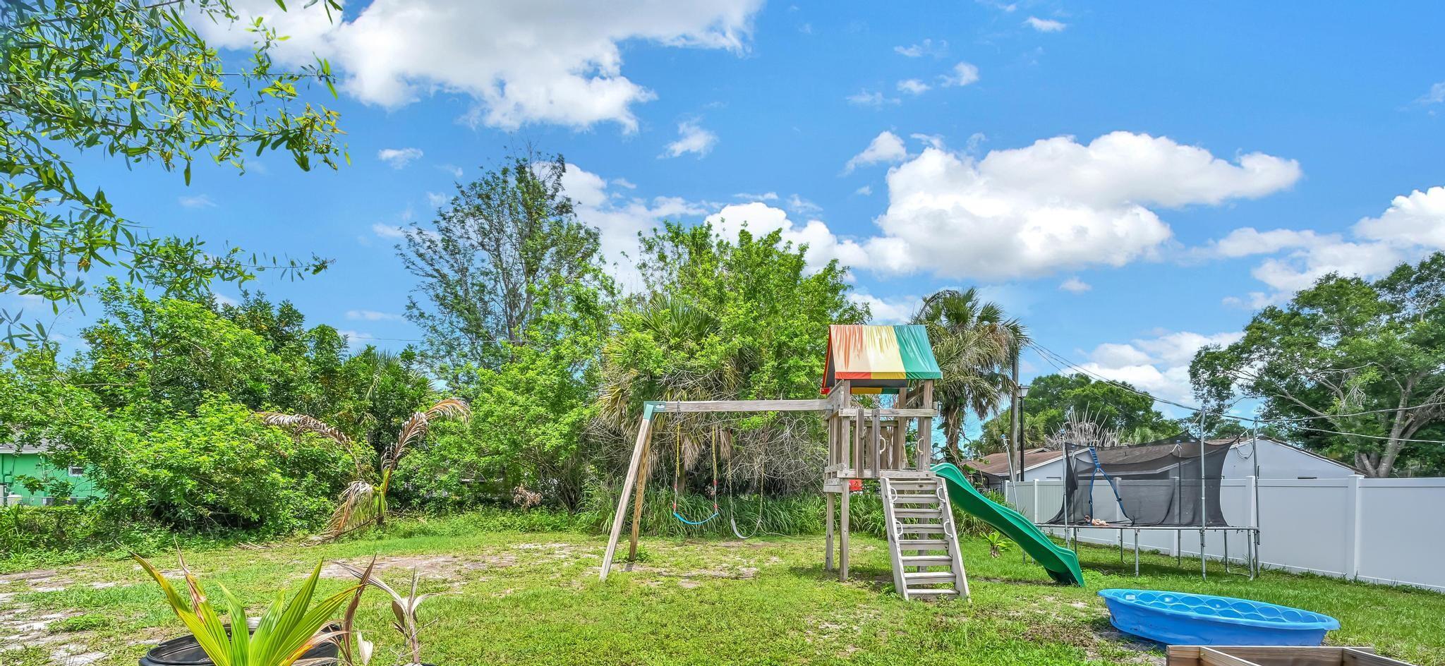 LAKEWOOD PARK UNIT 9 - Residential