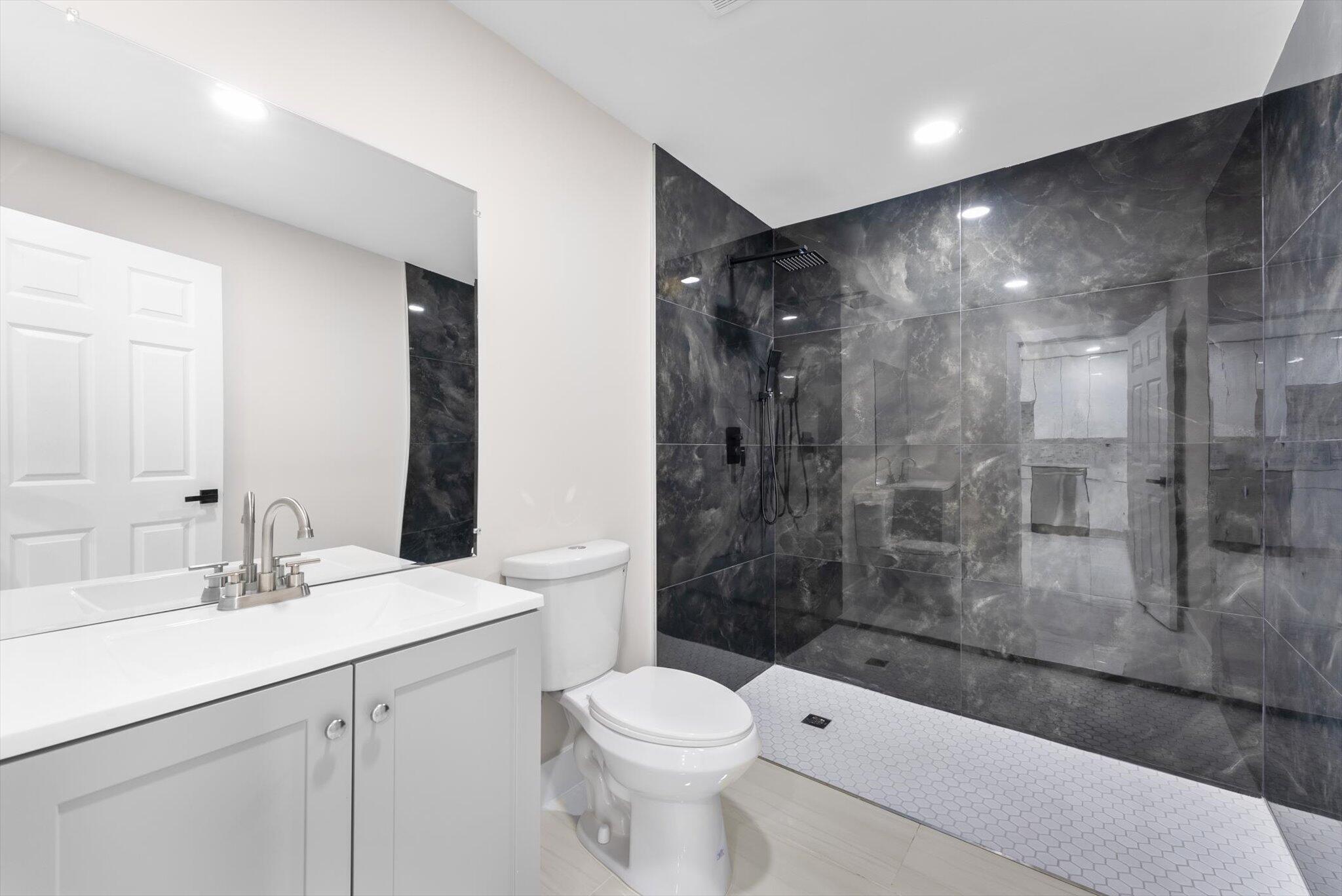 GOLFVIEW HEIGHTS 8 - Residential Lease