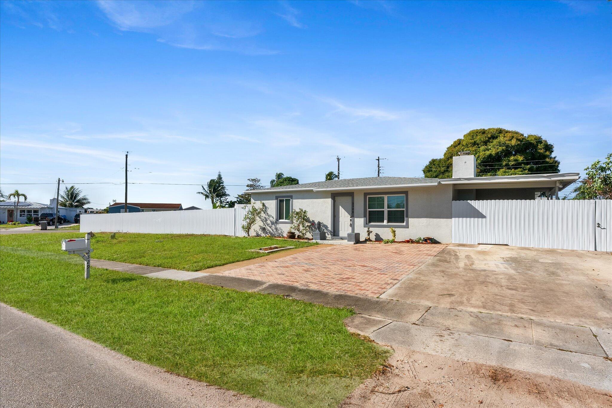 GOLFVIEW HEIGHTS 8 - Residential Lease