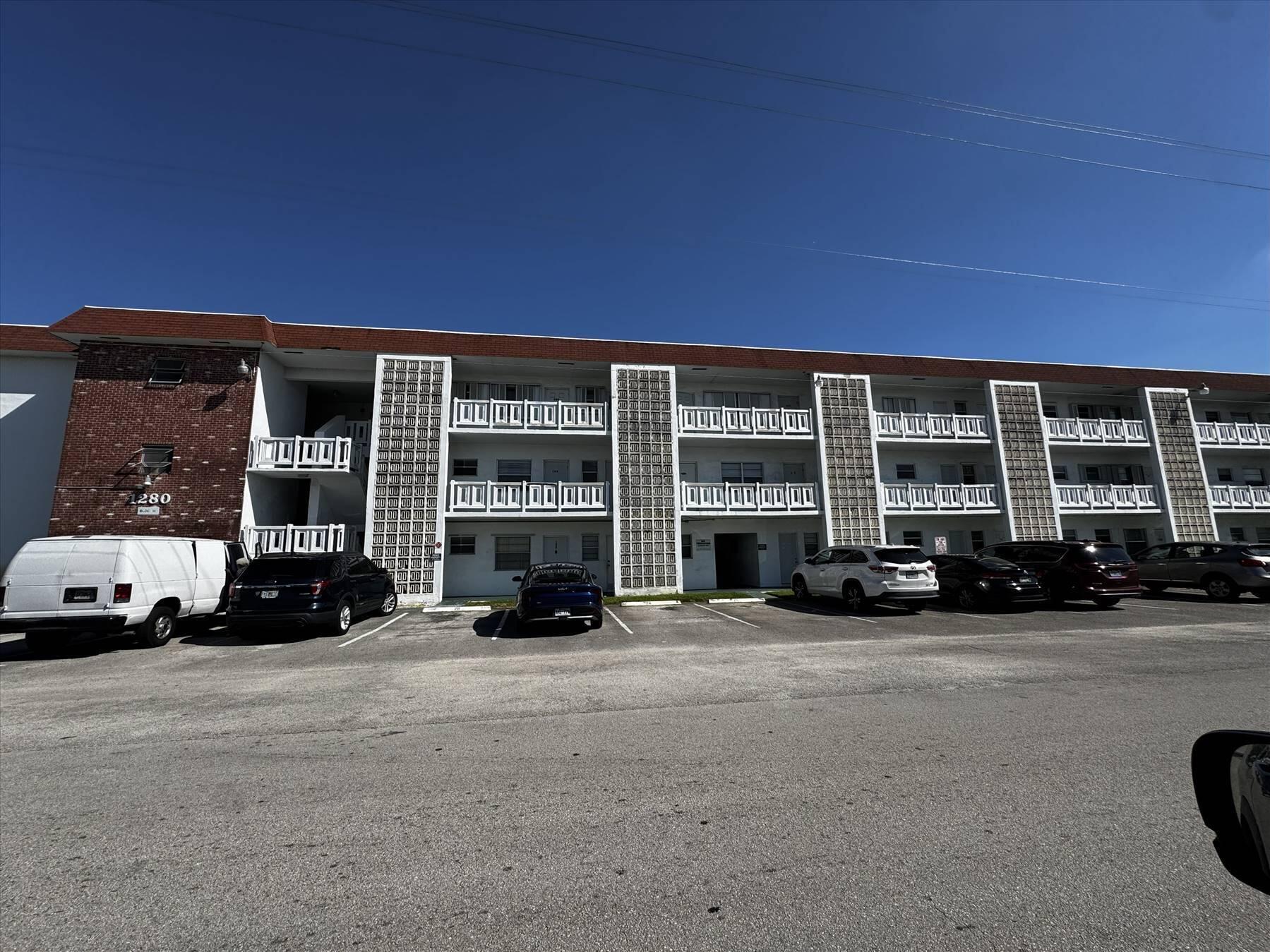 PARK SOUTH FOUR INC CONDO - Residential