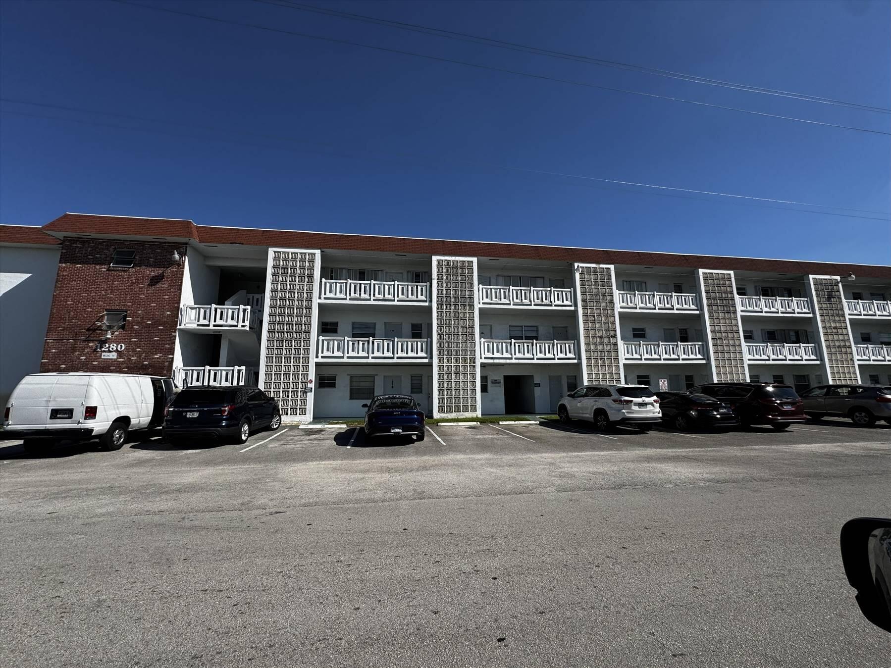 PARK SOUTH FOUR INC CONDO - Residential