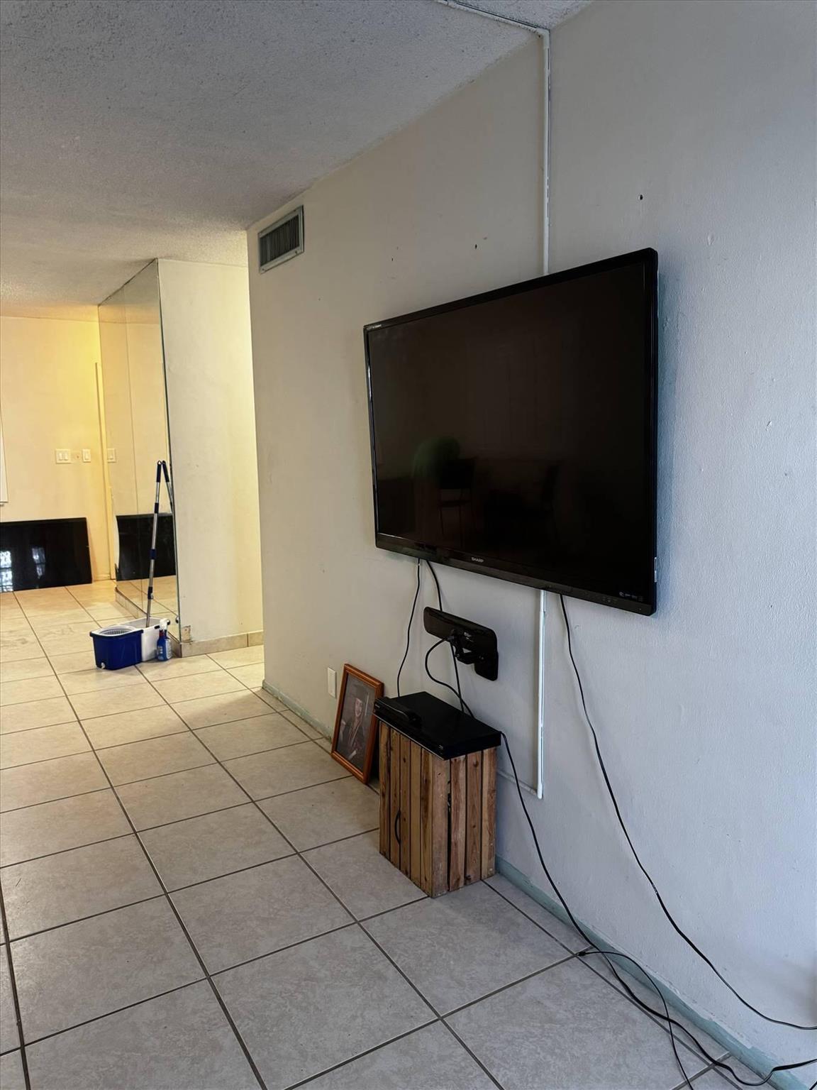 PARK SOUTH FOUR INC CONDO - Residential