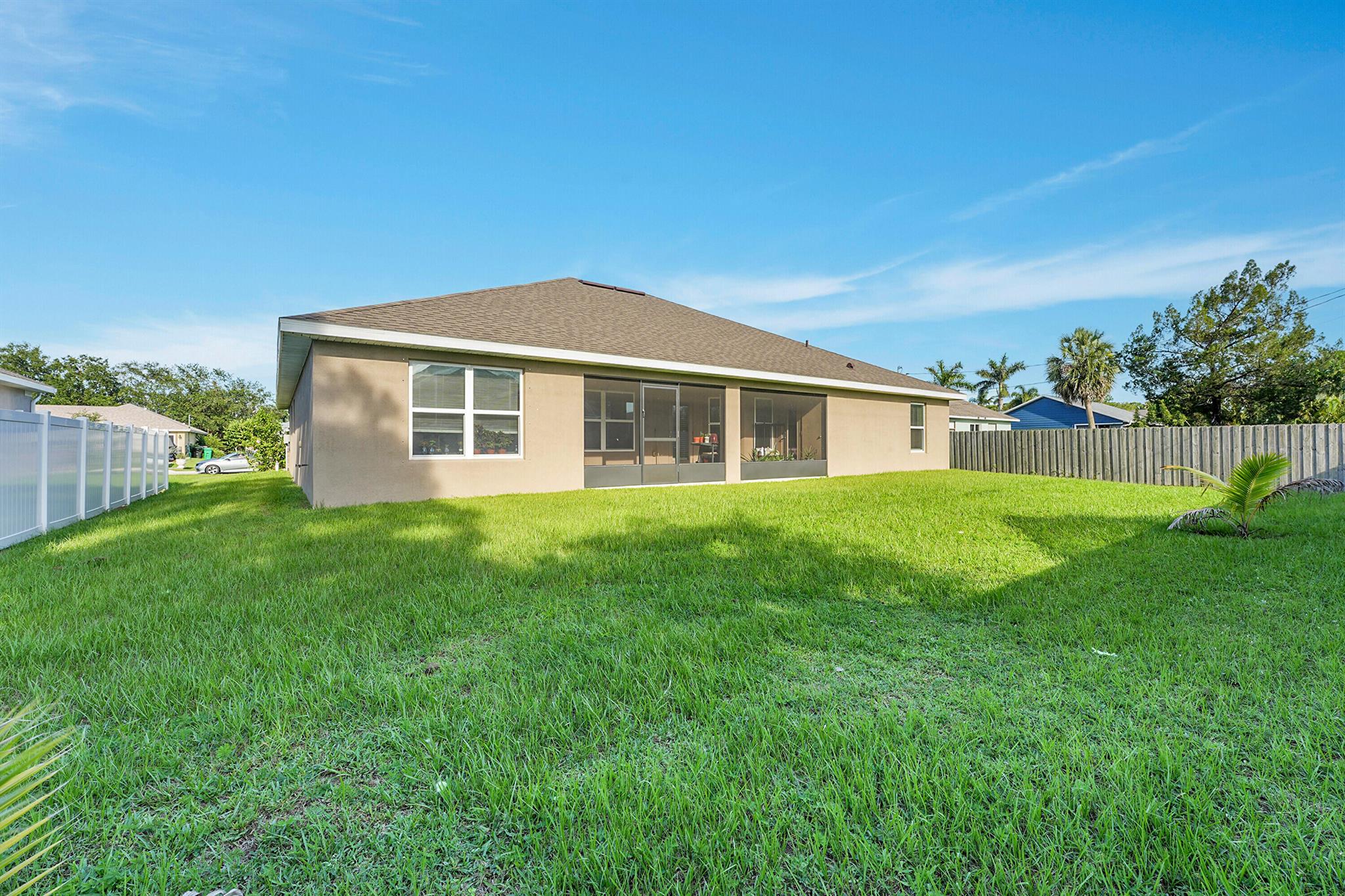 PORT ST LUCIE SECTION 4 - Residential