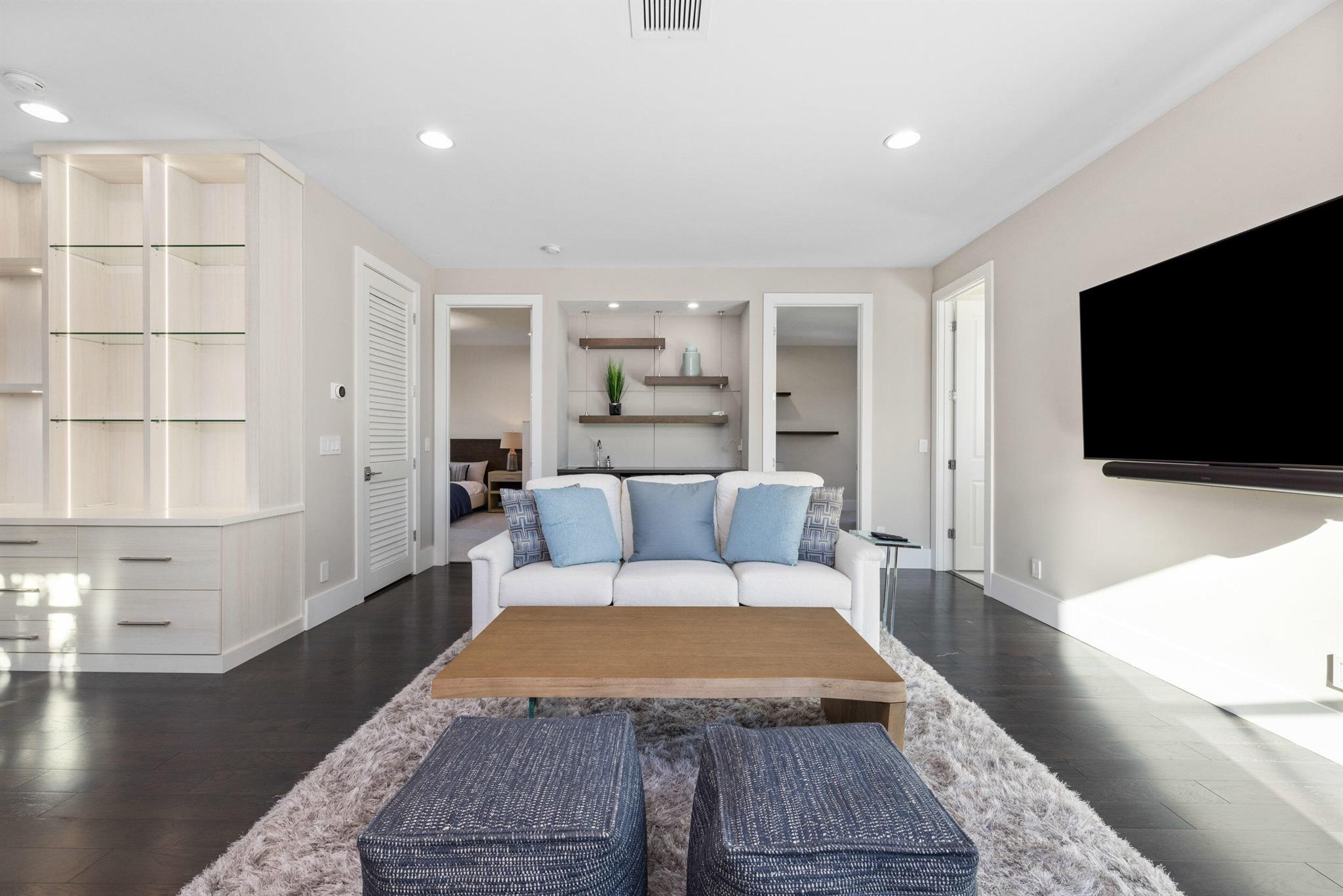 ARTISTRY - Residential