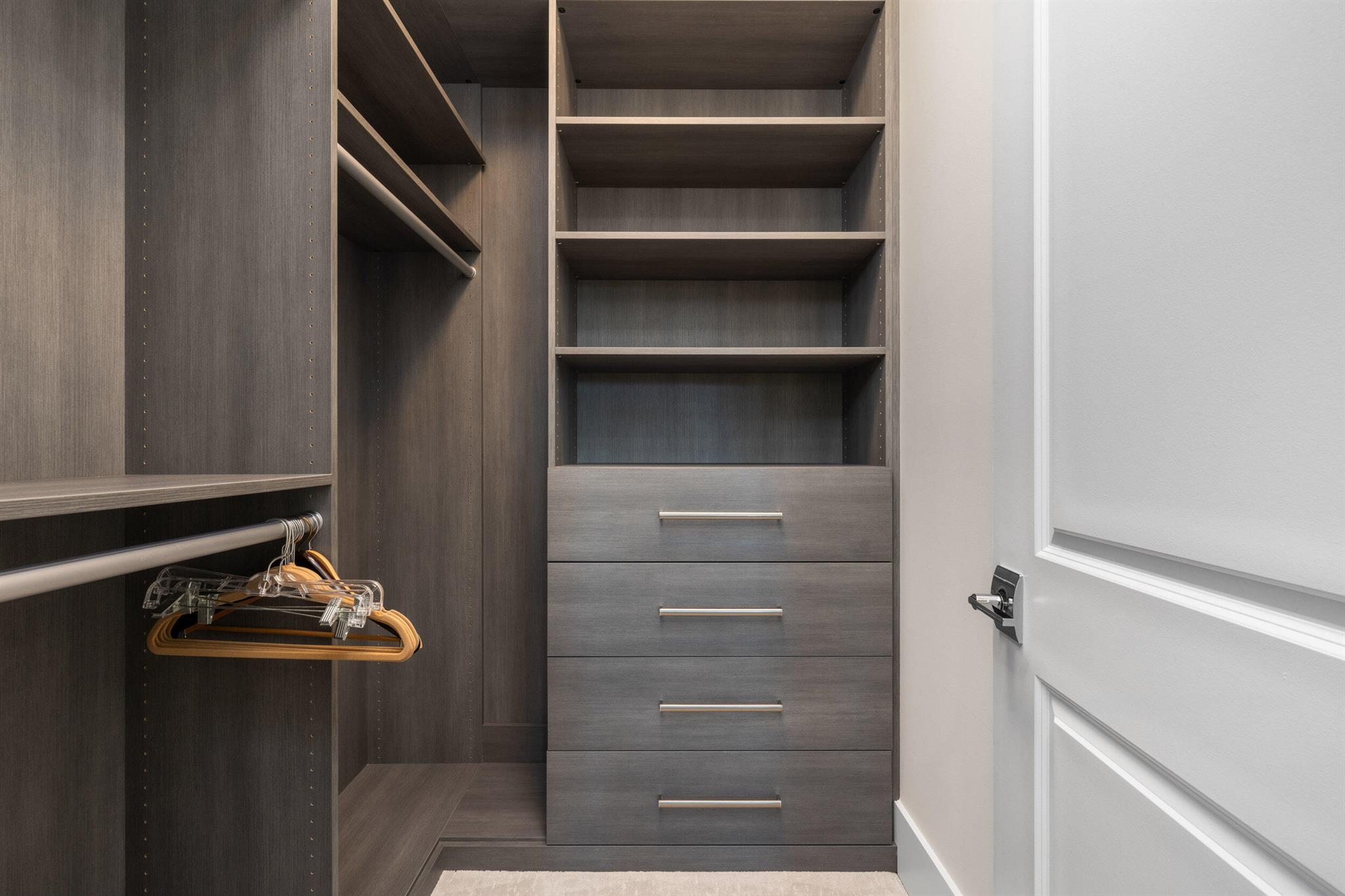 ARTISTRY - Residential