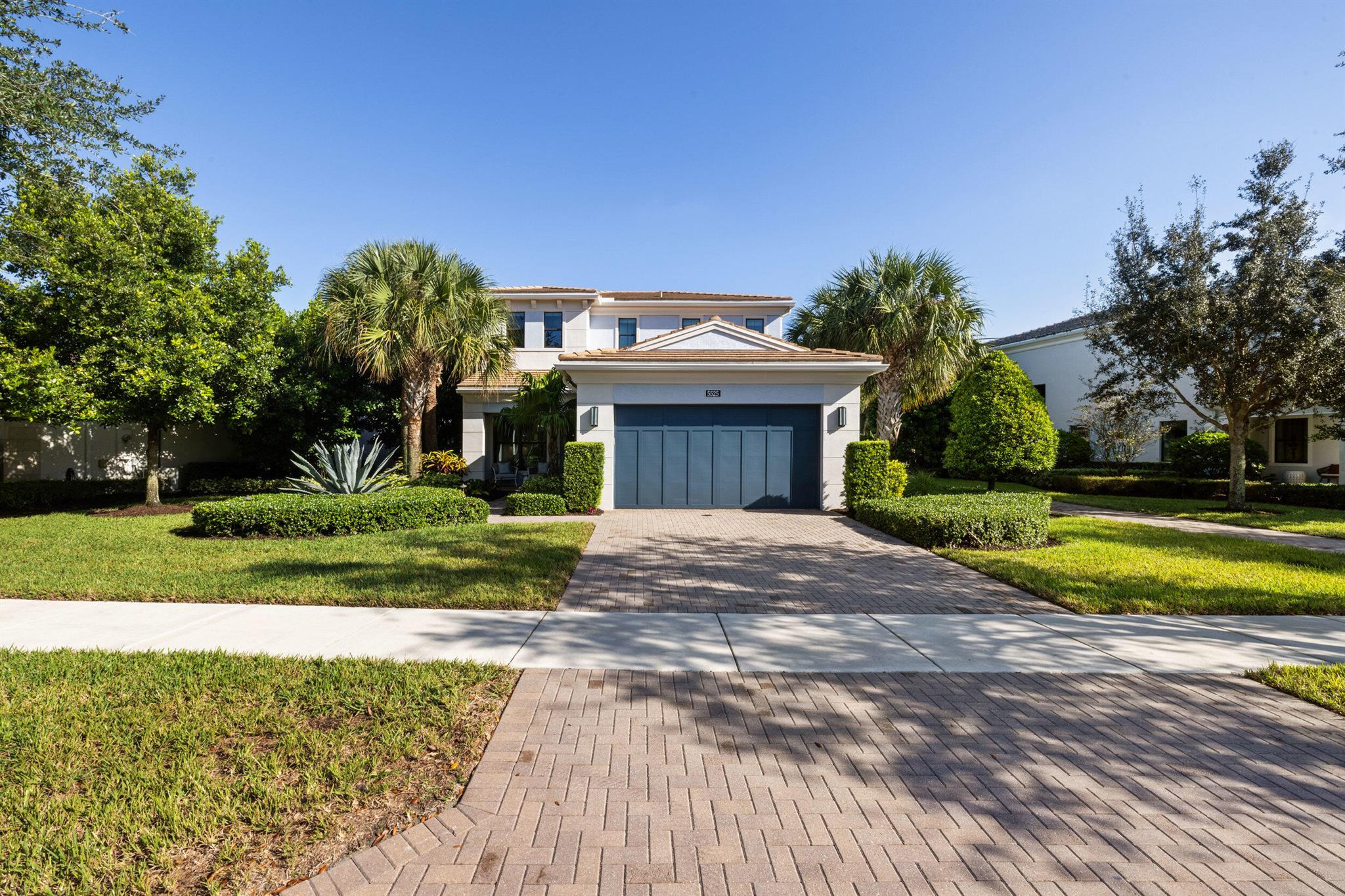 ARTISTRY - Residential
