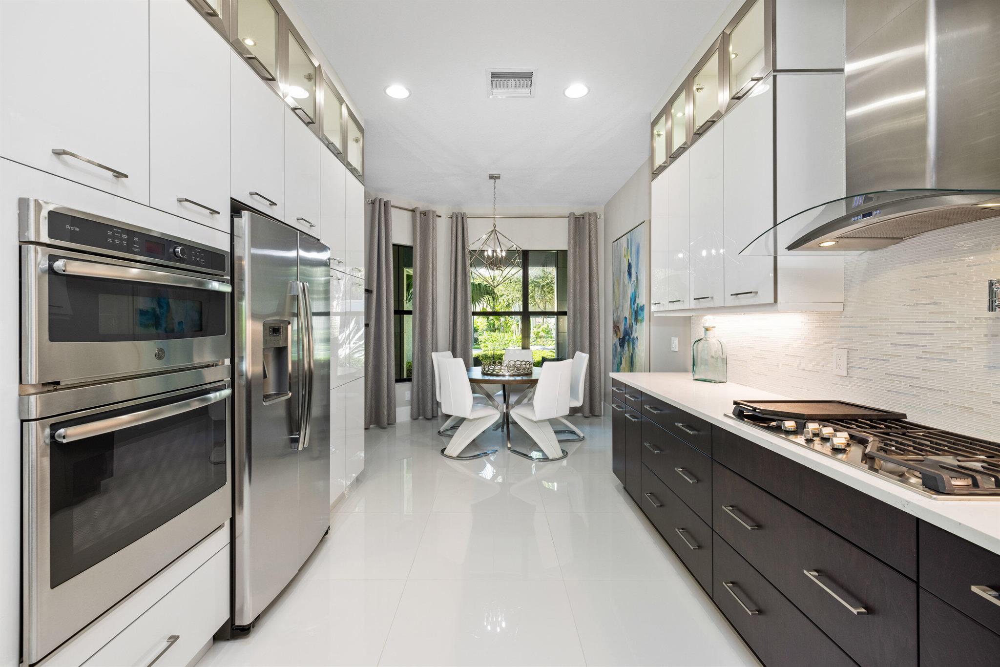 ARTISTRY - Residential