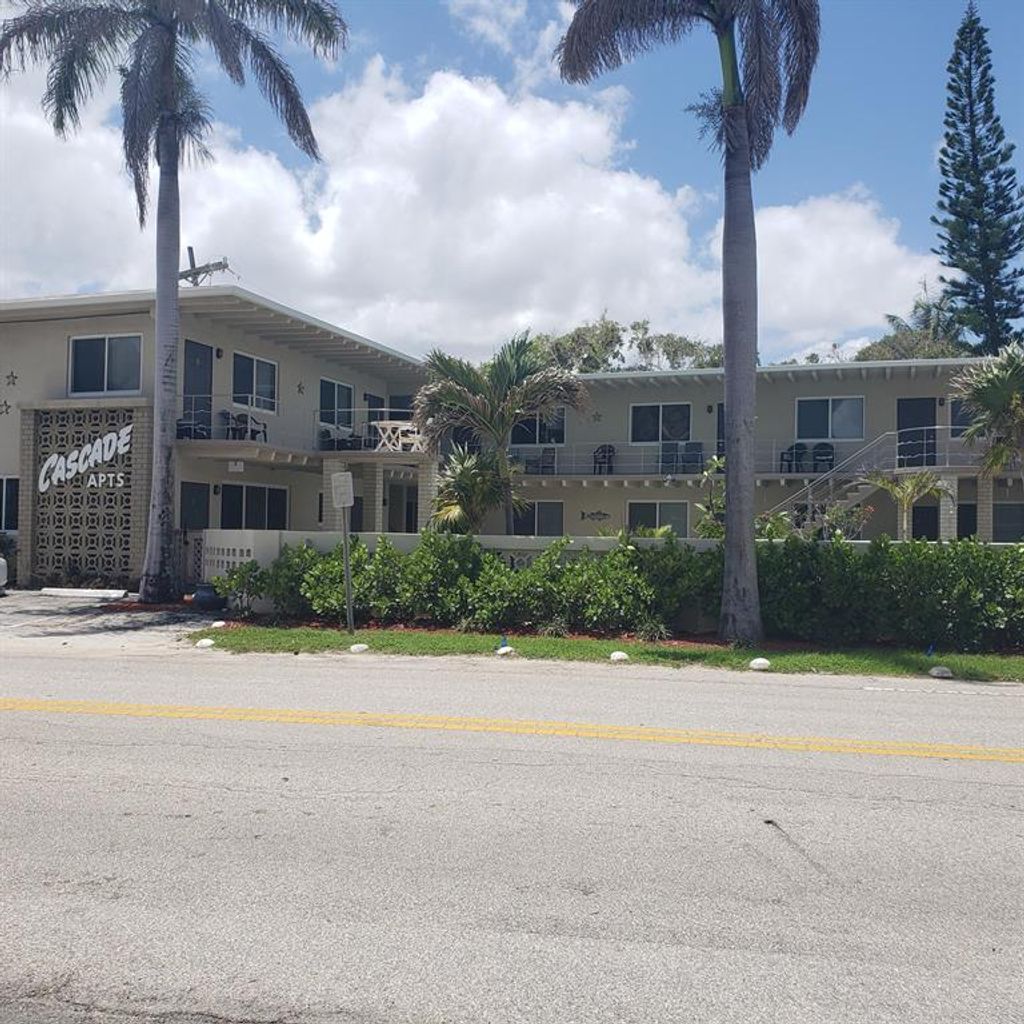 Photo of 100 Cascade Lane #6, Palm Beach Shores, FL 33404 (MLS # R10833132)