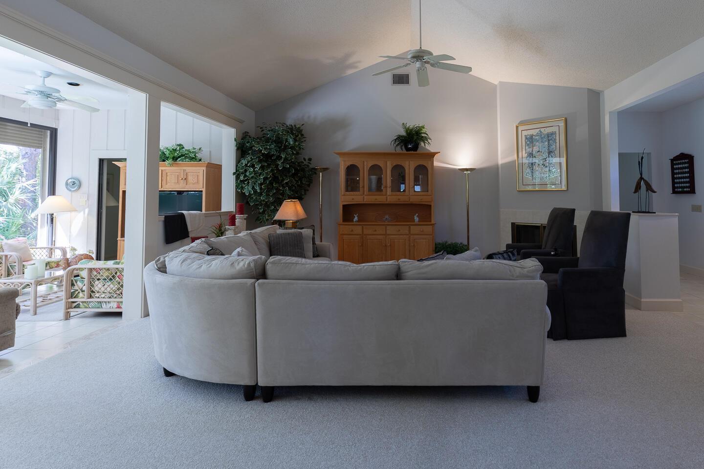 Palm City, Florida 34990, United States, 3 Bedrooms Bedrooms, ,2 BathroomsBathrooms,Residential,Active,209507