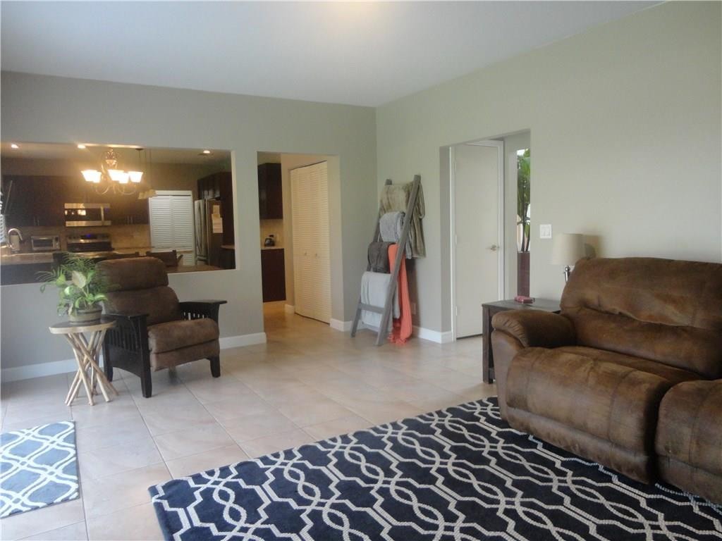 Coopers Grove 144-31 B - Residential