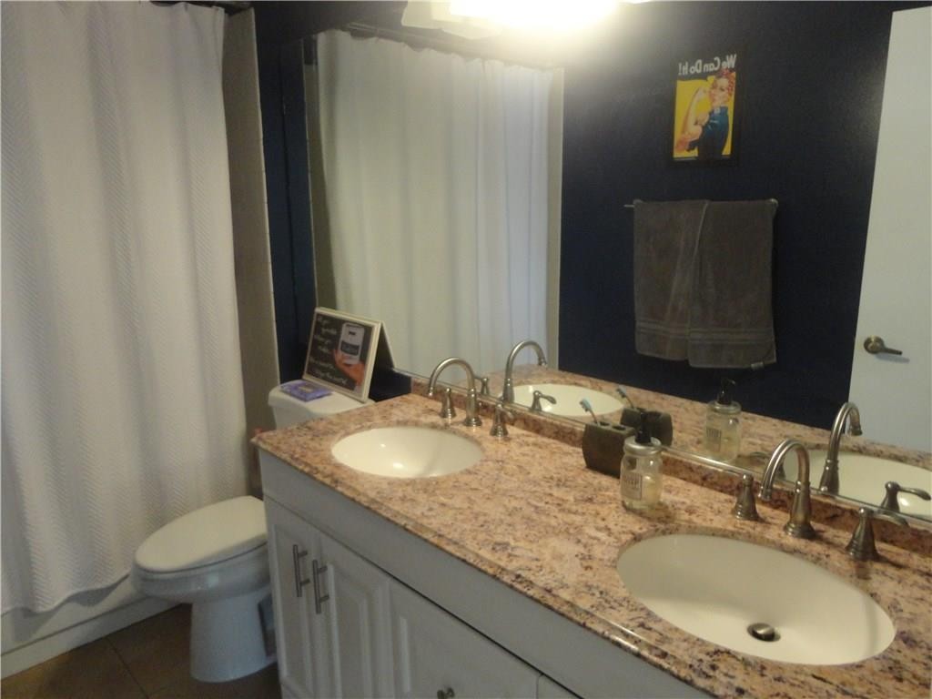 Coopers Grove 144-31 B - Residential
