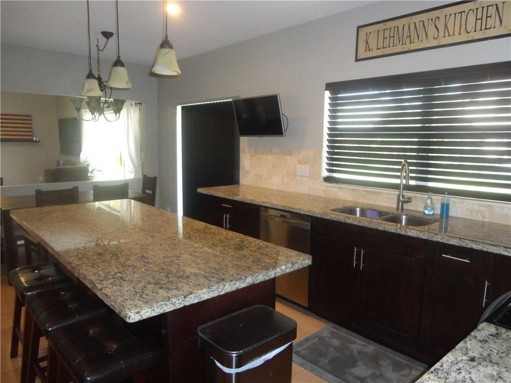 Coopers Grove 144-31 B - Residential
