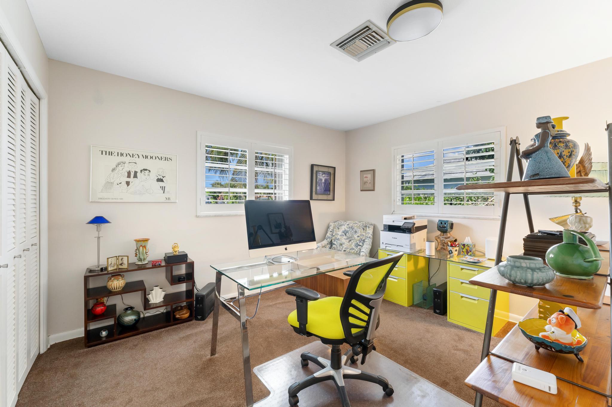 LAKE CLARKE WATERWAY ESTA - Residential