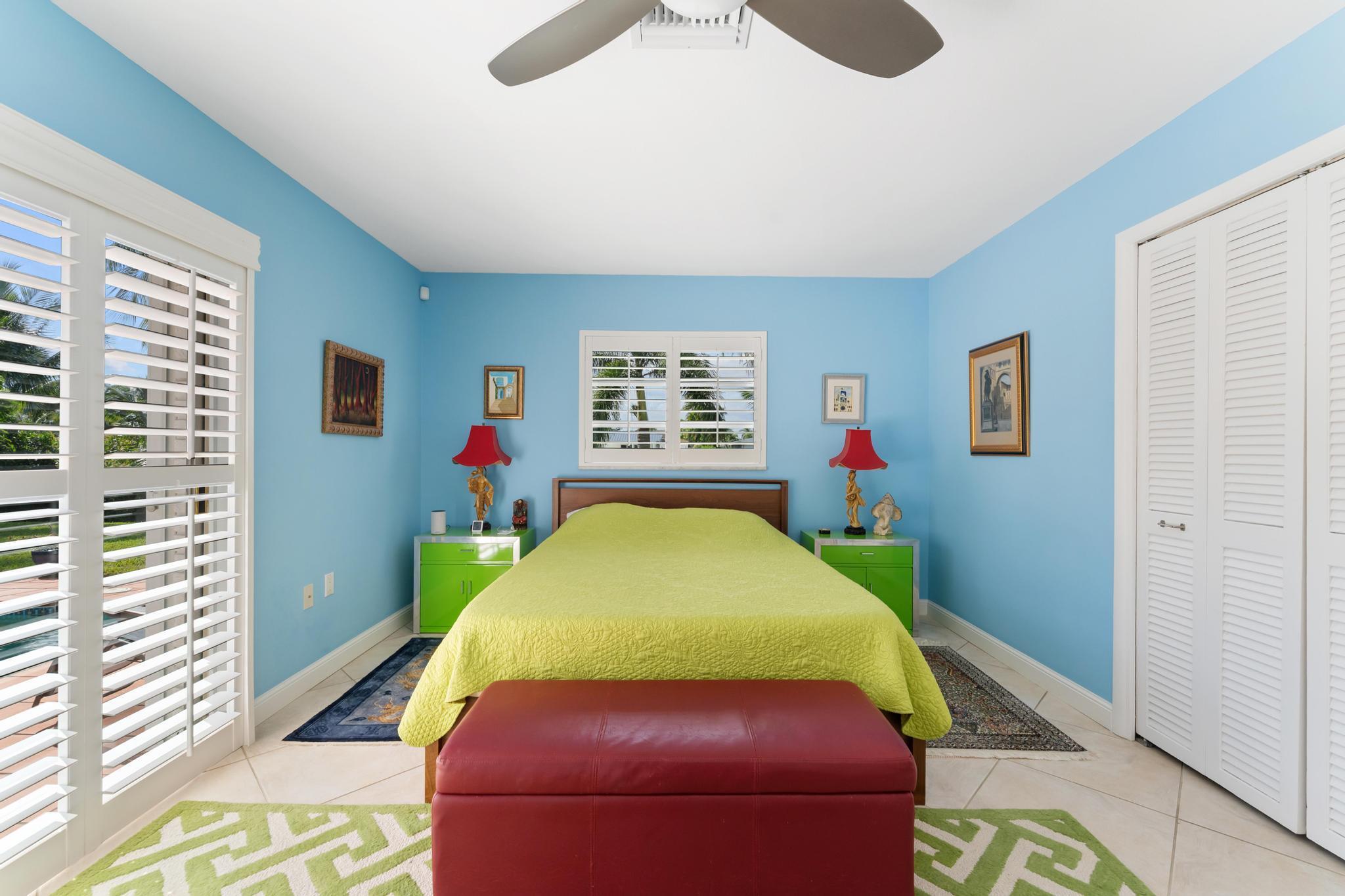 LAKE CLARKE WATERWAY ESTA - Residential