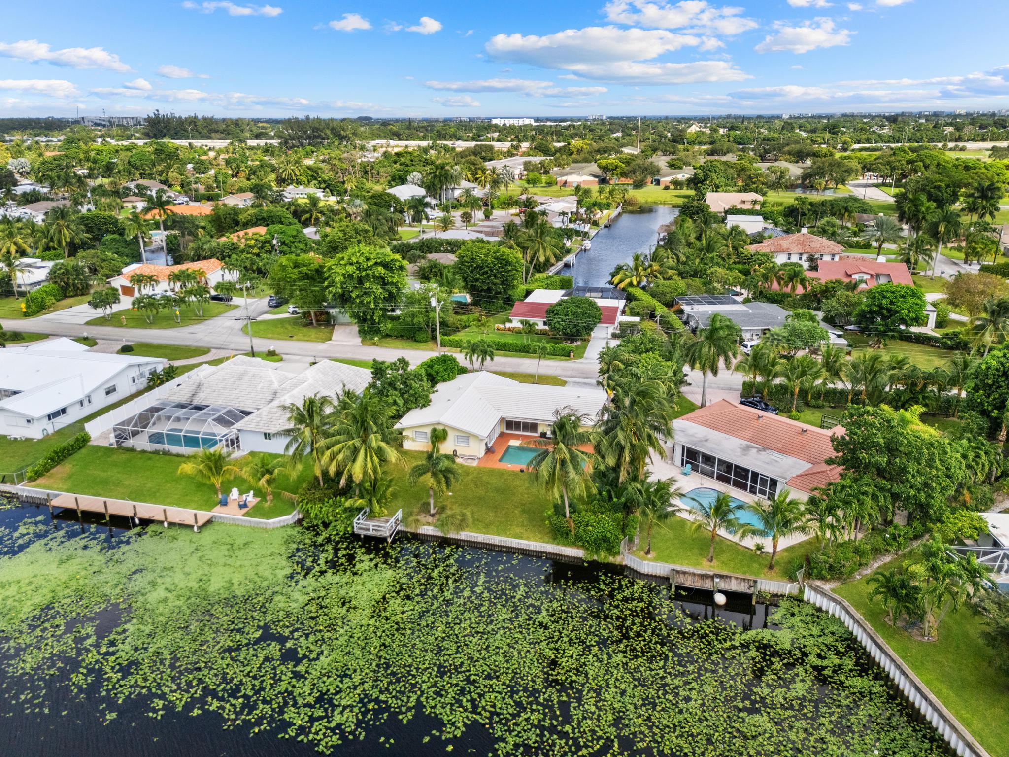 LAKE CLARKE WATERWAY ESTA - Residential