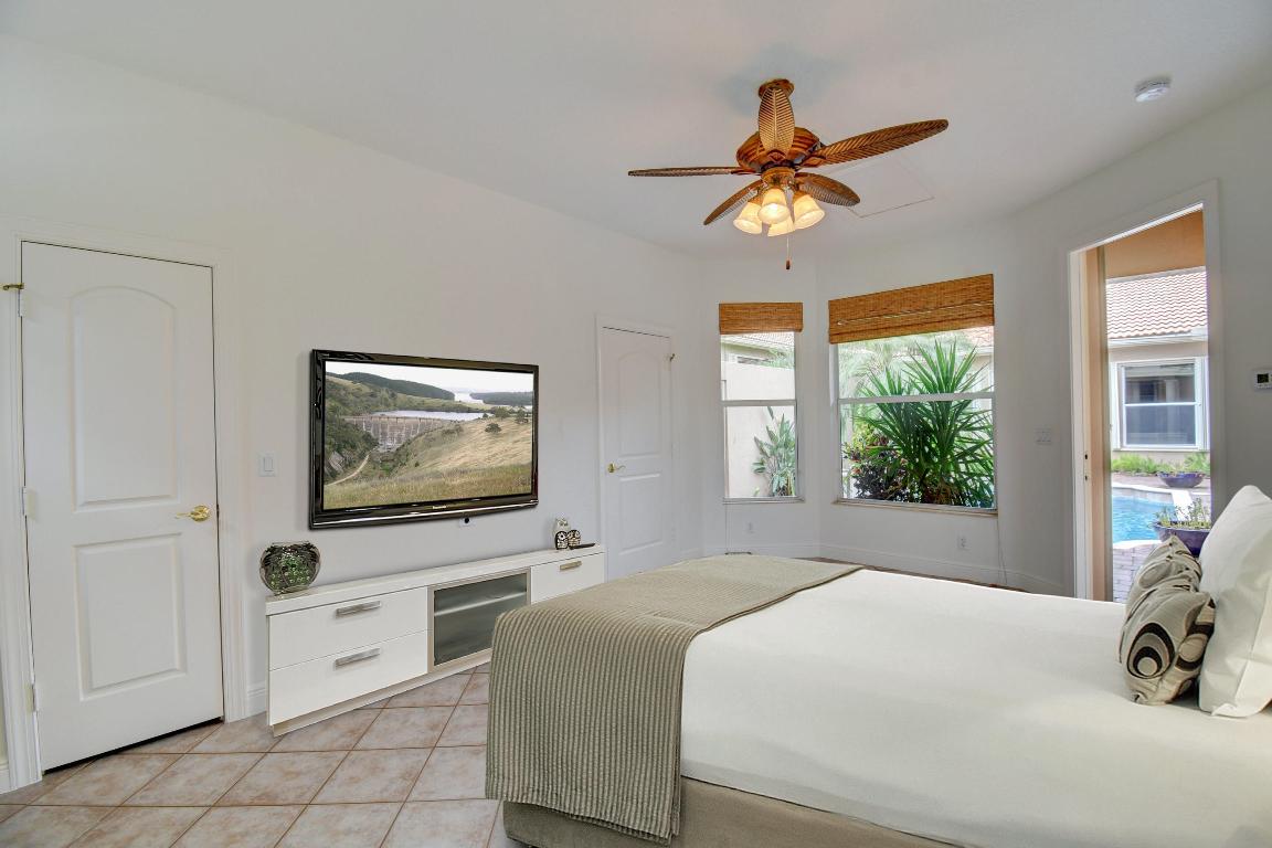 Mizner Country Club - Residential