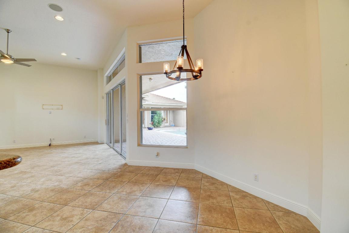 Mizner Country Club - Residential