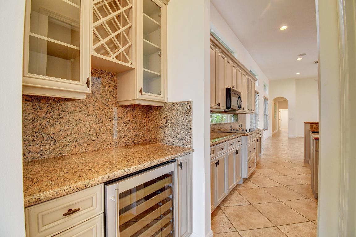 Mizner Country Club - Residential