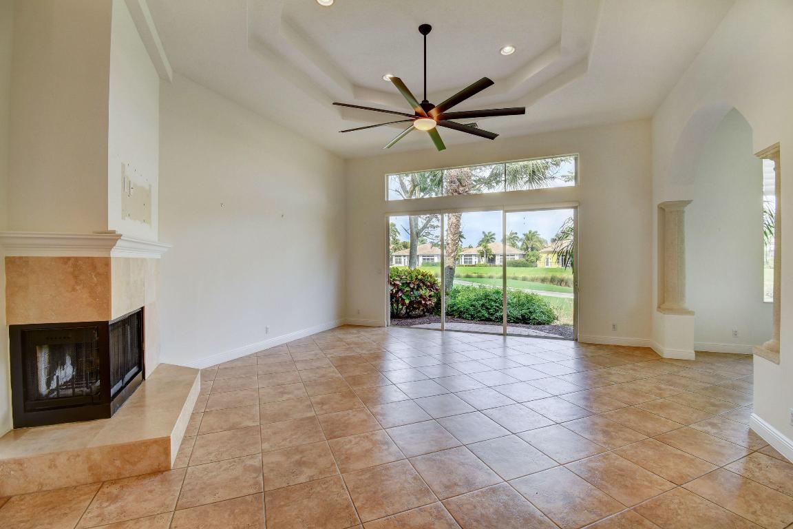 Mizner Country Club - Residential