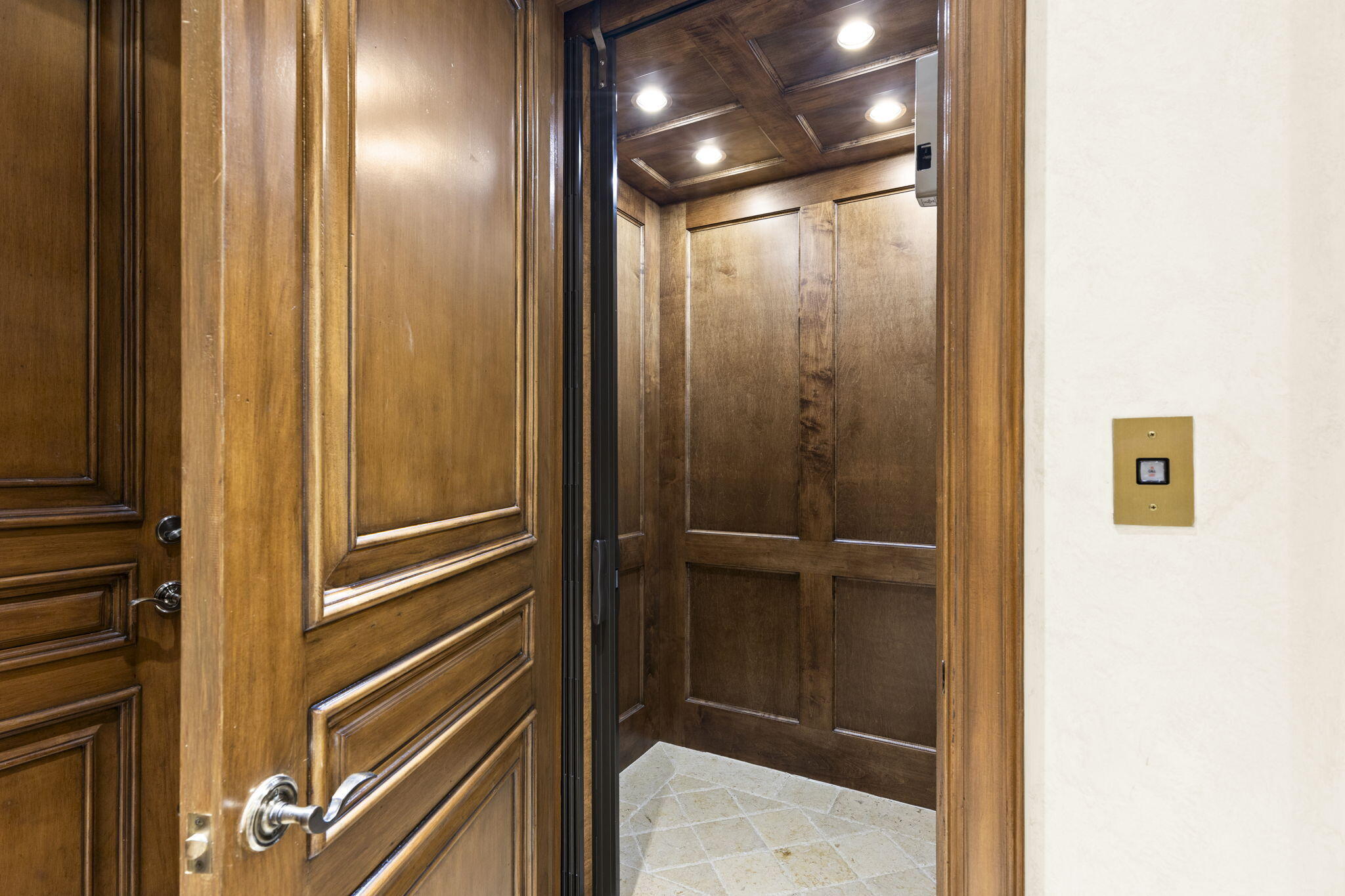 LIGHTHOUSE POINT 6TH SEC - Residential