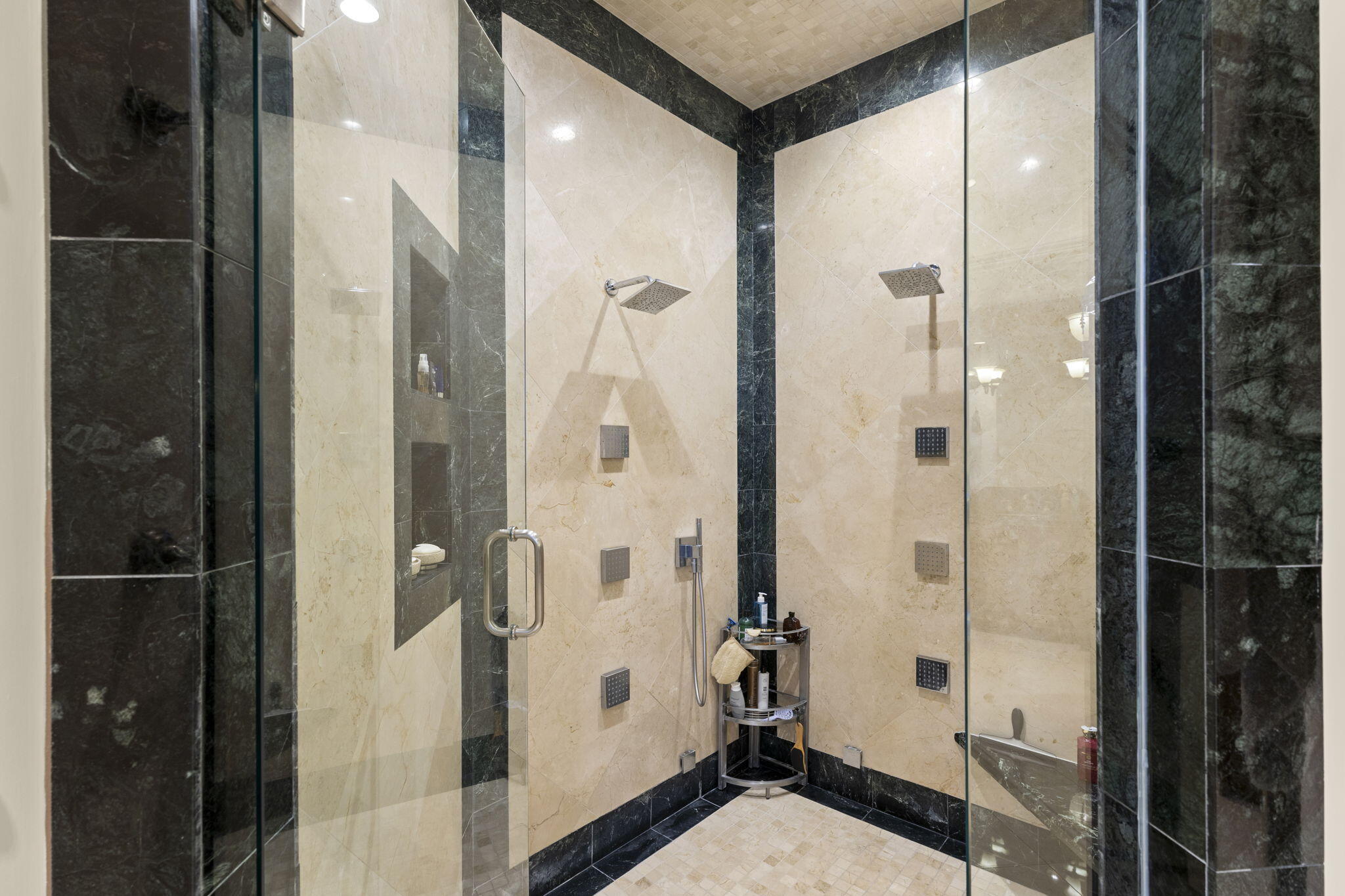 LIGHTHOUSE POINT 6TH SEC - Residential