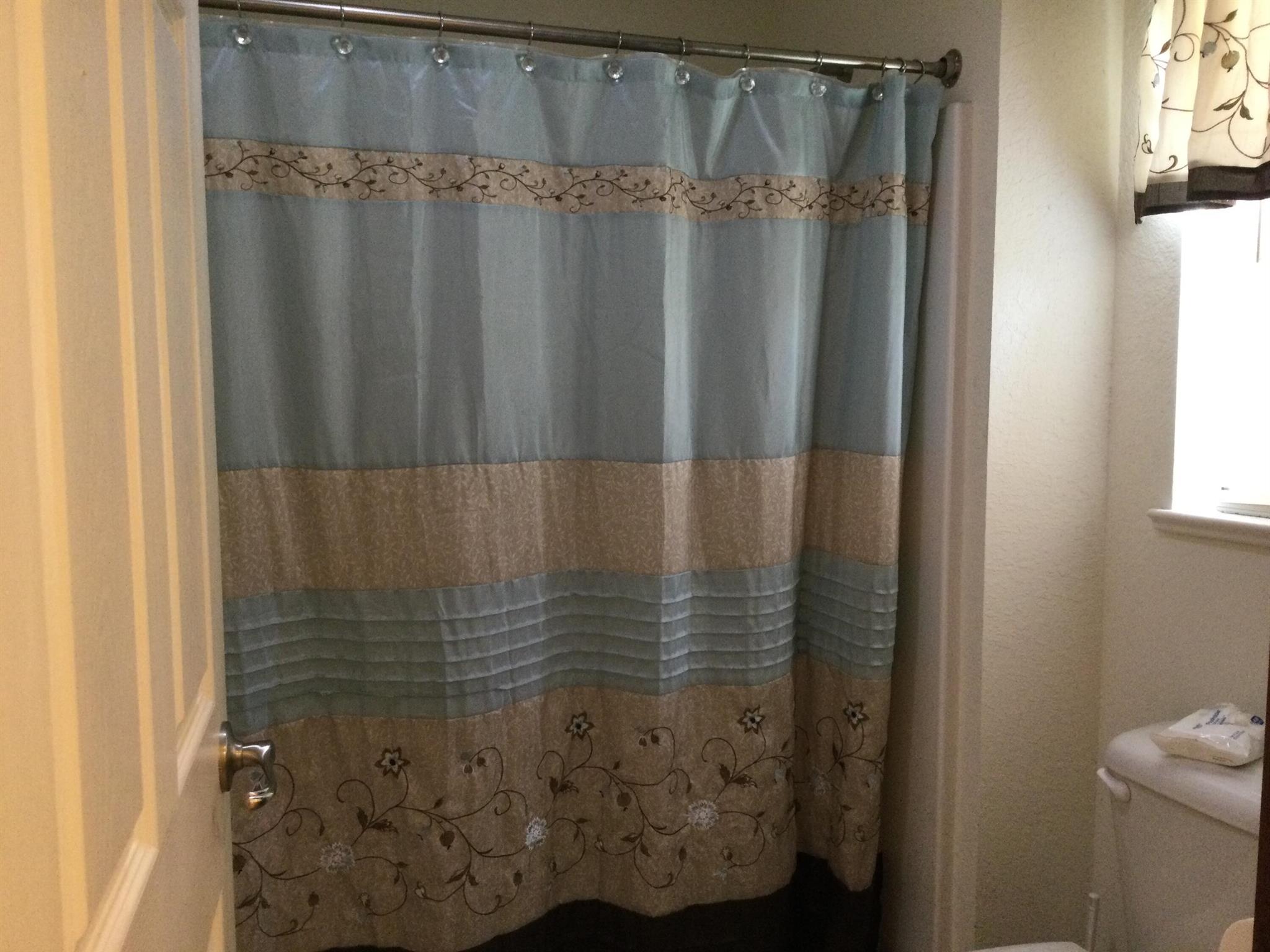 Spanish Lakes One Leaseho - Residential