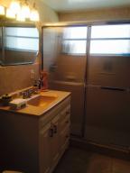 CAPRI - Residential Lease