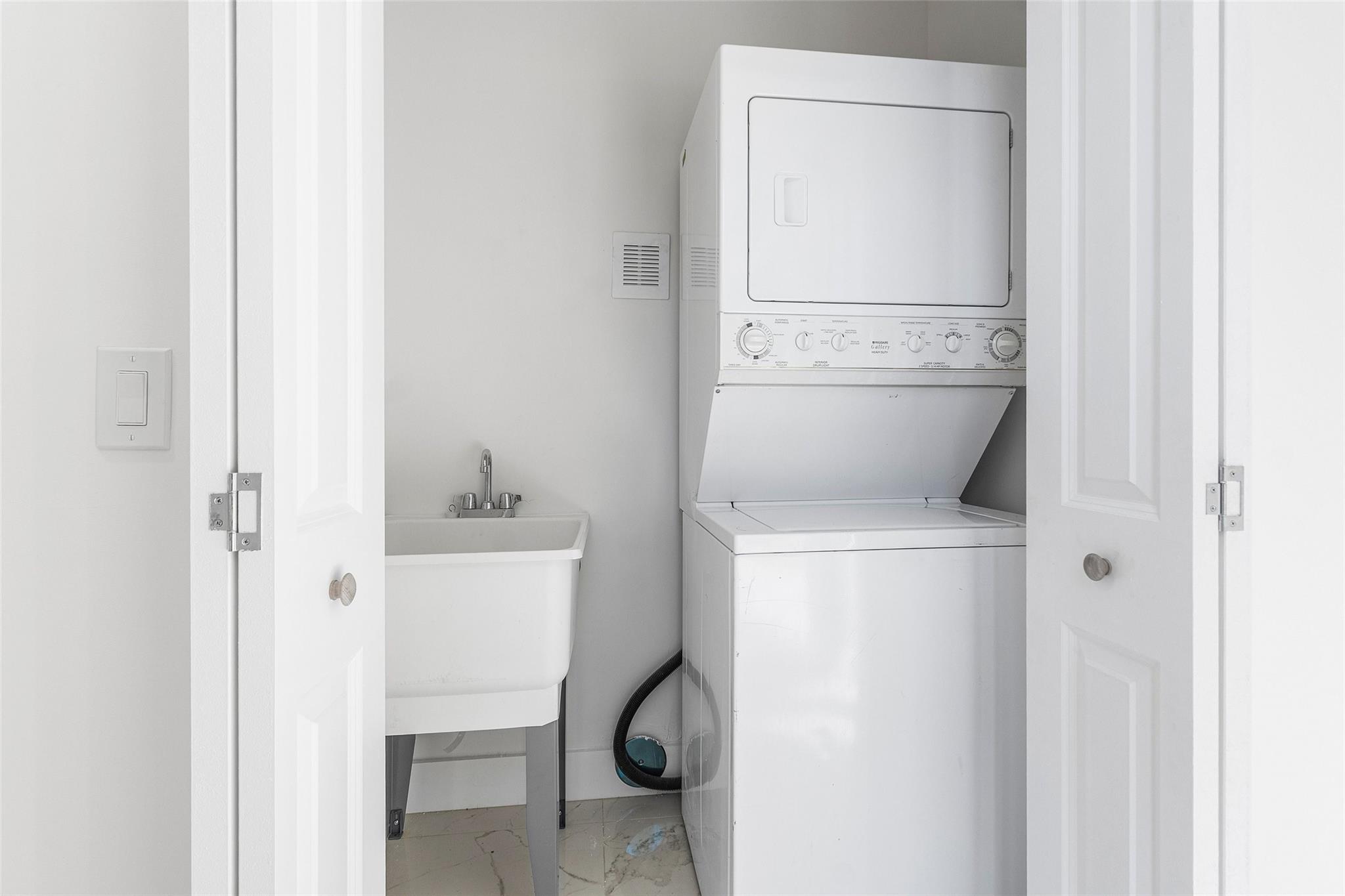 Pine Tree Estates - Residential Lease