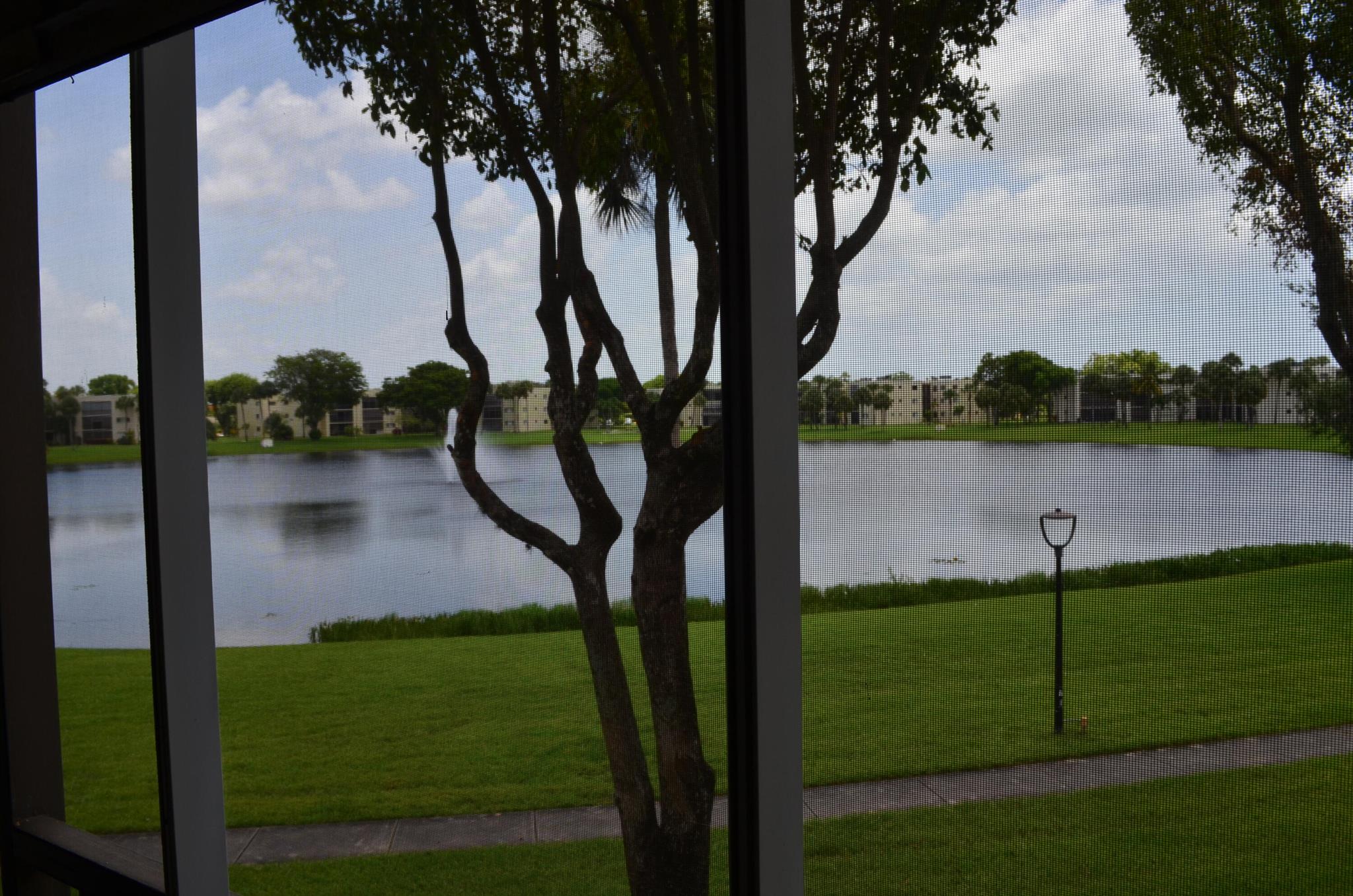 EVERGREEN CONDO - Residential