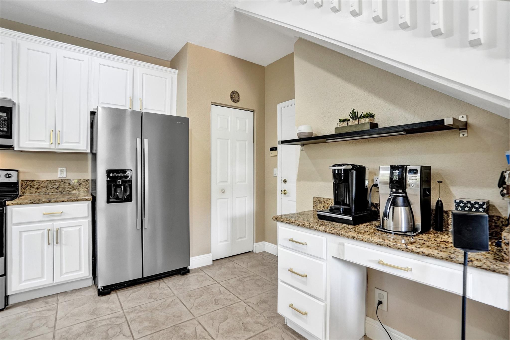 Lakeview West / Vizcaya - Residential