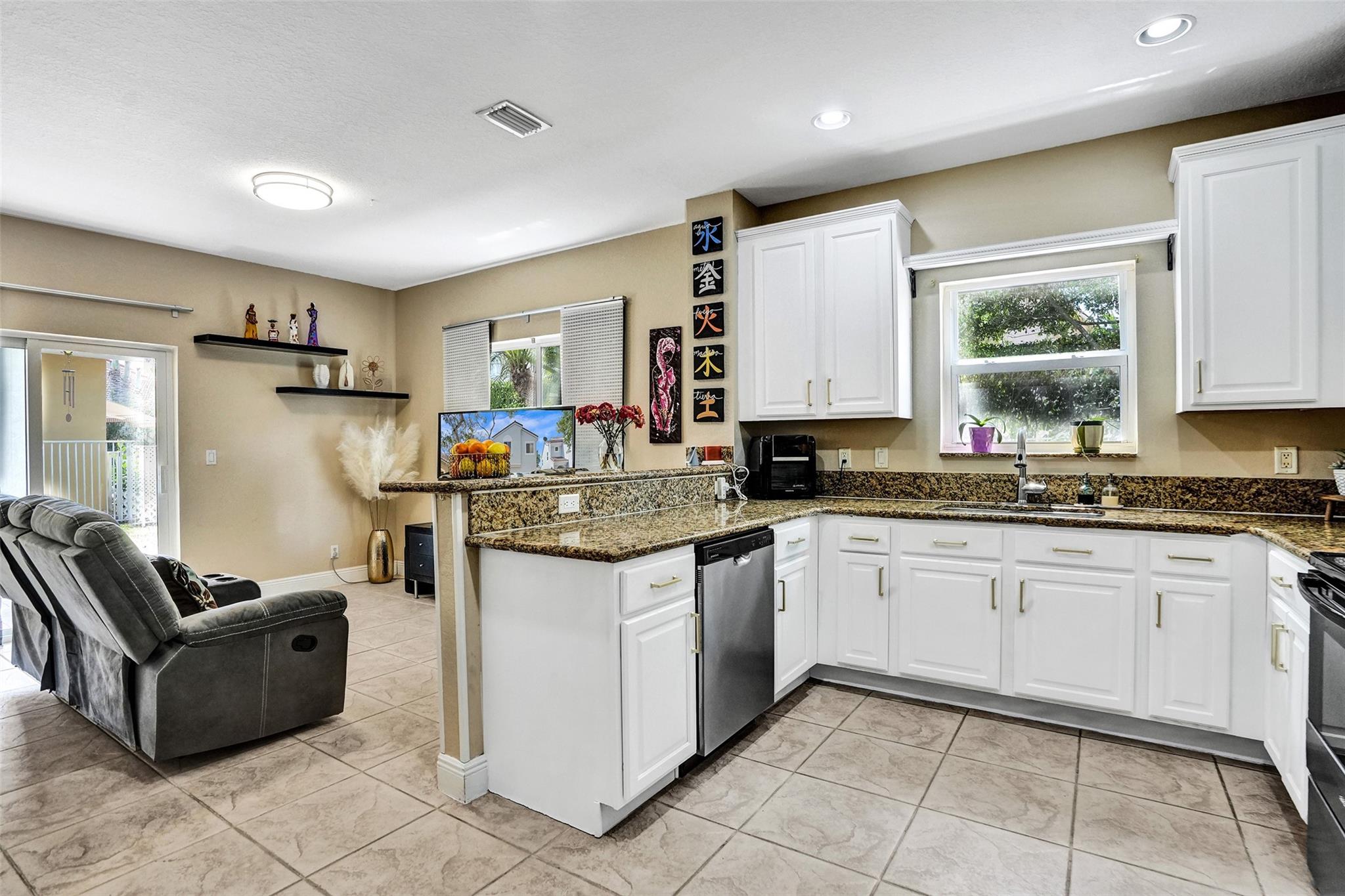 Lakeview West / Vizcaya - Residential