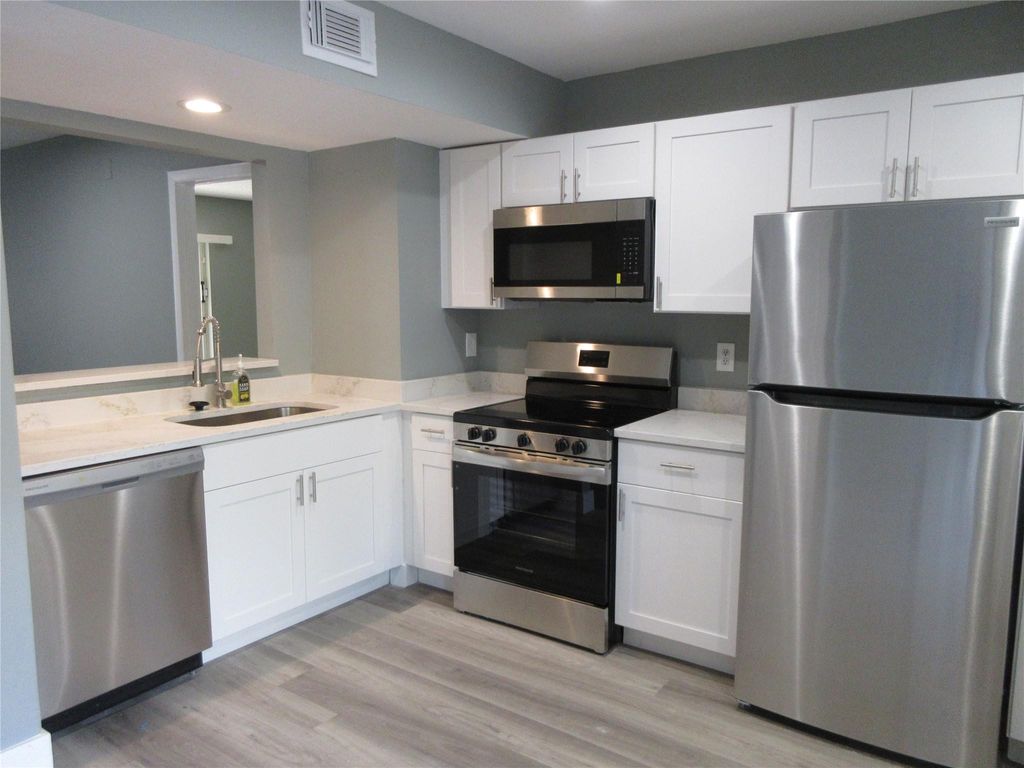 Photo of 11442 NW 42nd Street, Coral Springs, FL 33065 (MLS # F10494948)