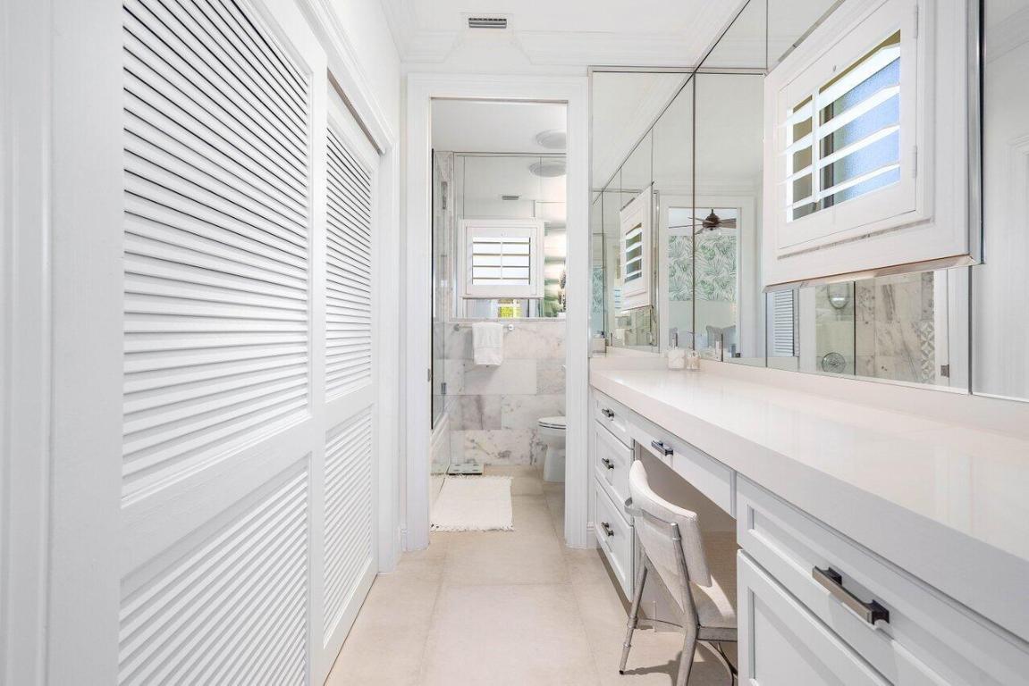 SAILFISH POINT - Residential