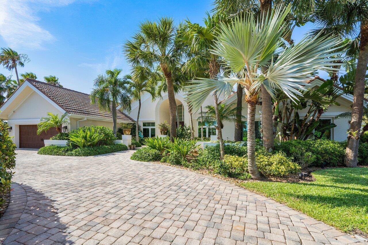 SAILFISH POINT - Residential
