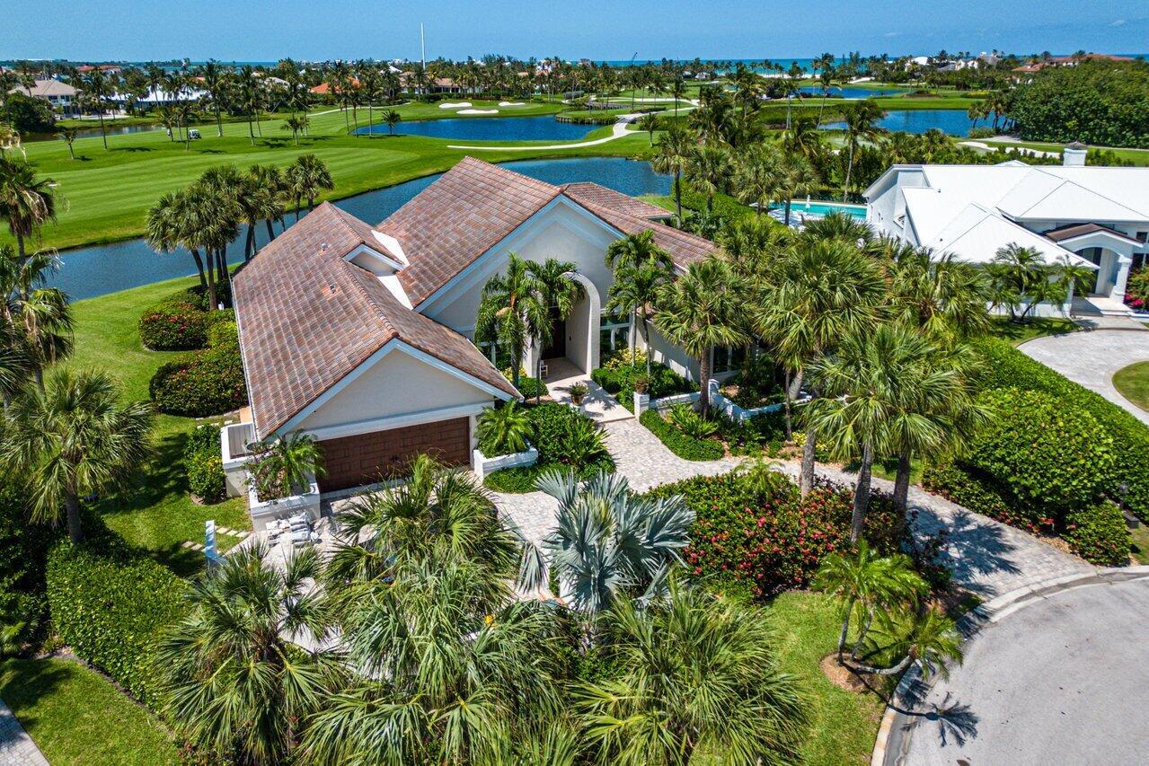 SAILFISH POINT - Residential