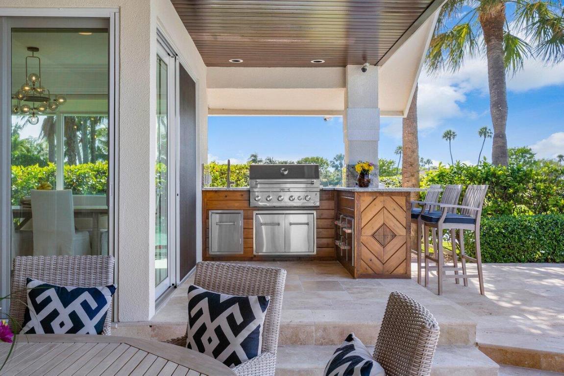 SAILFISH POINT - Residential