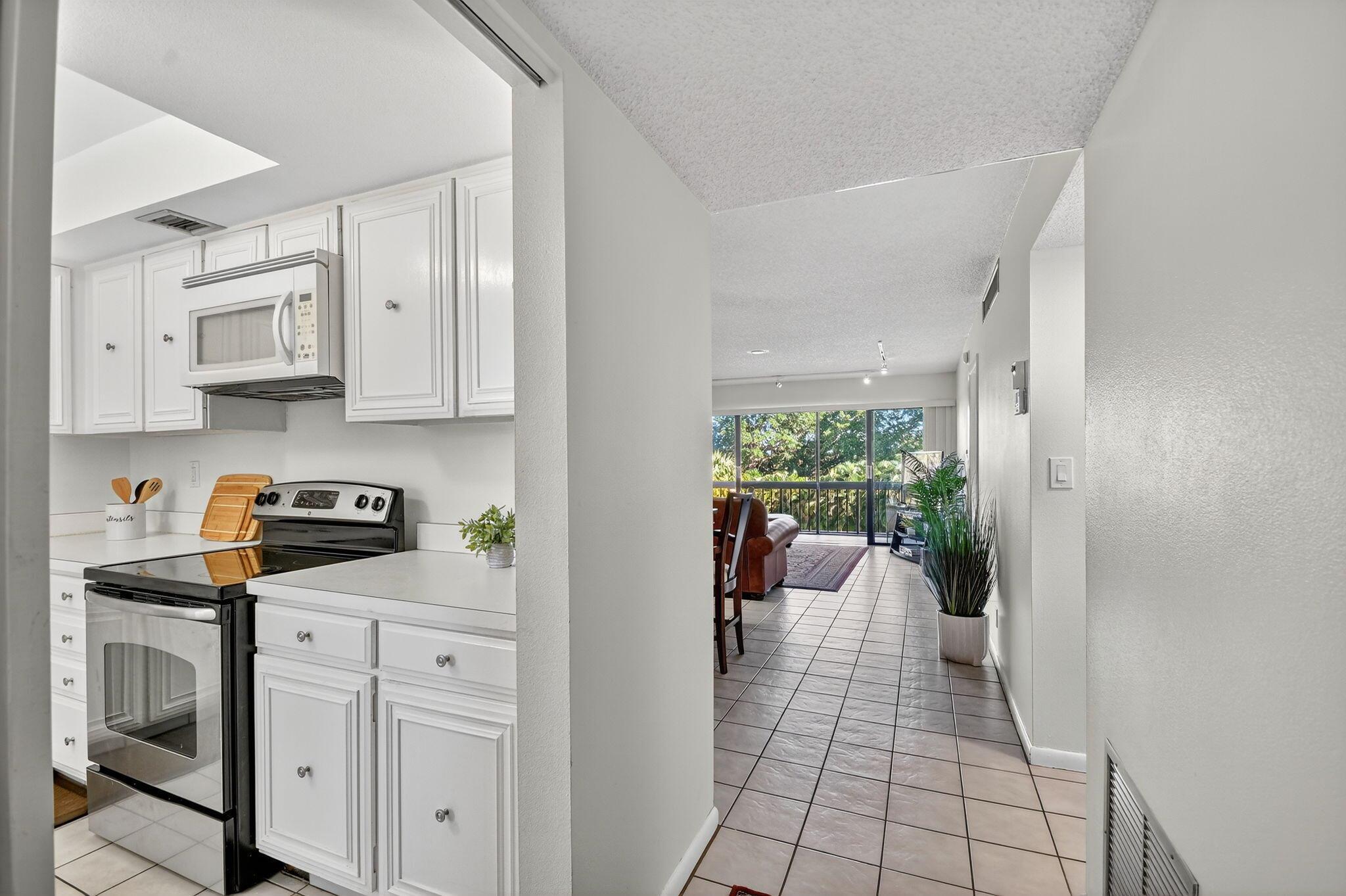 LANDS OF THE PRESIDENT CO - Residential