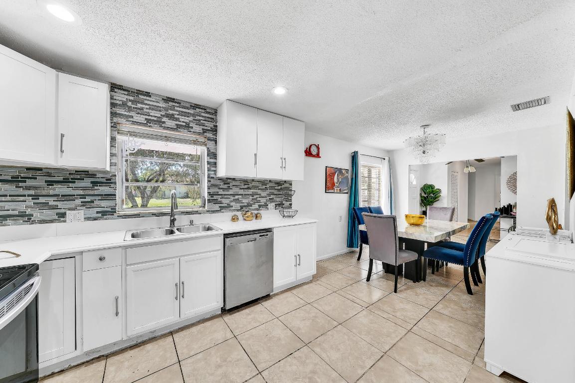 PORT ST LUCIE SECTION 2 - Residential