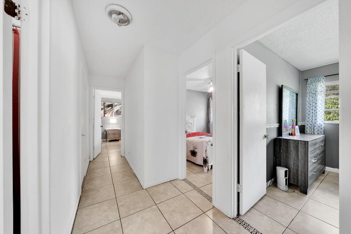 PORT ST LUCIE SECTION 2 - Residential