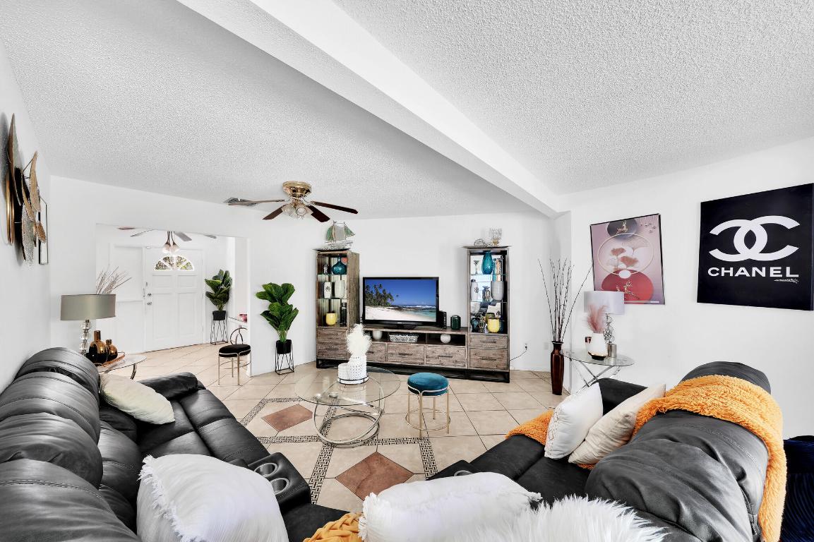 PORT ST LUCIE SECTION 2 - Residential