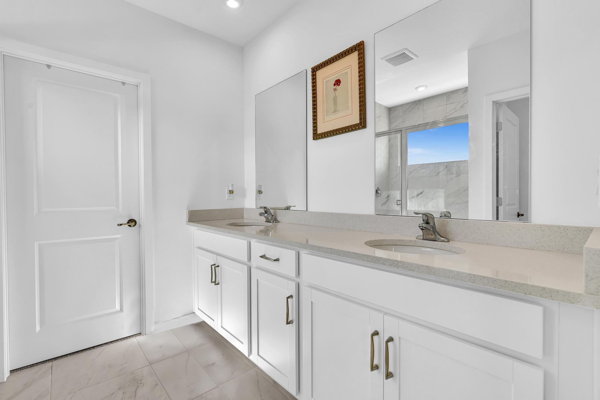 FOREST OAKS - Residential