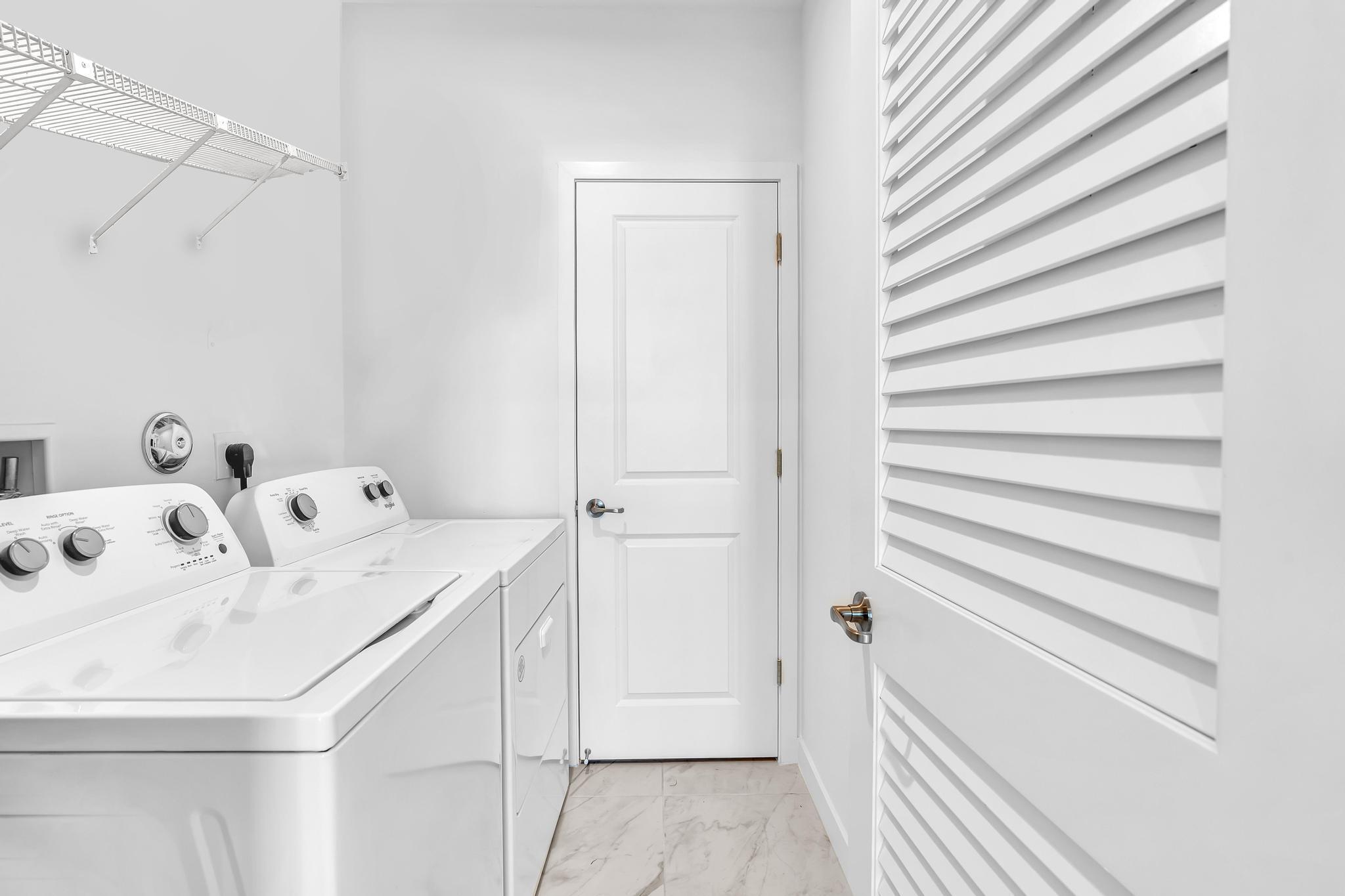 FOREST OAKS - Residential