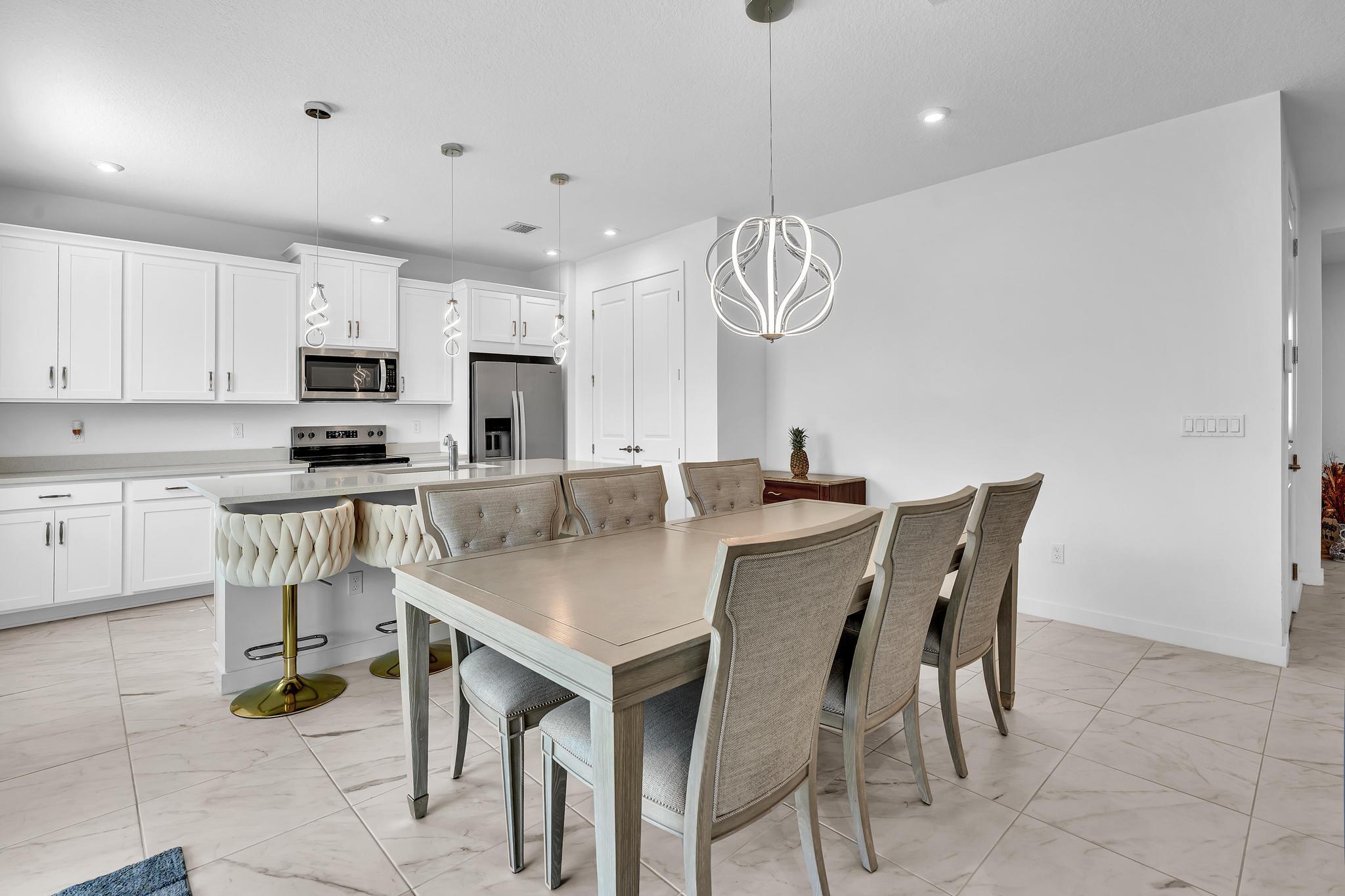 FOREST OAKS - Residential