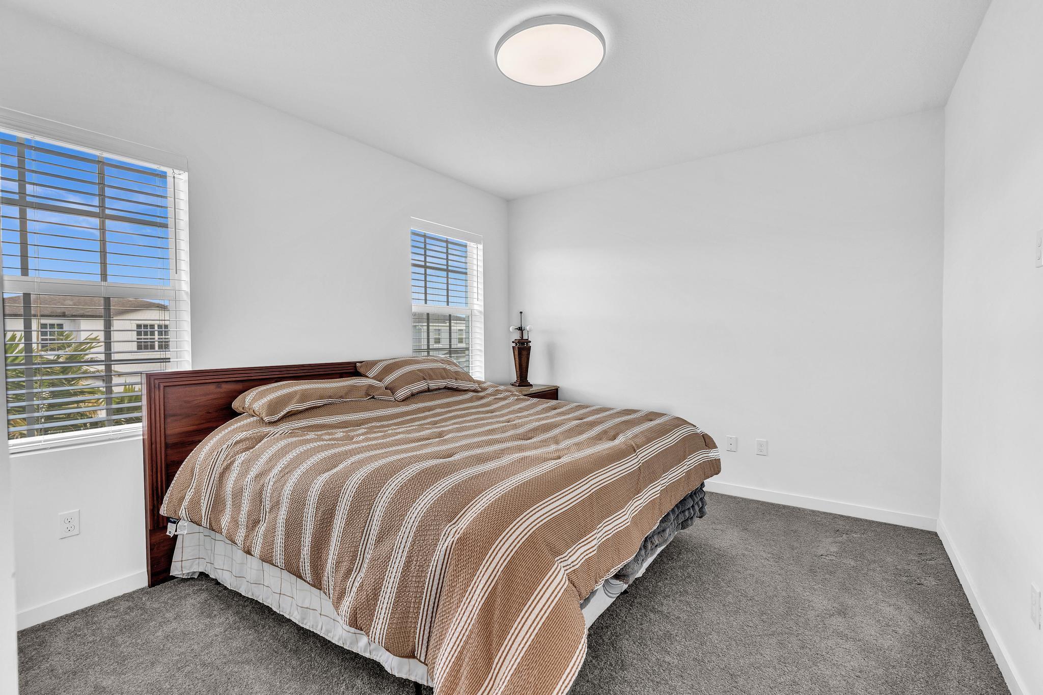 FOREST OAKS - Residential