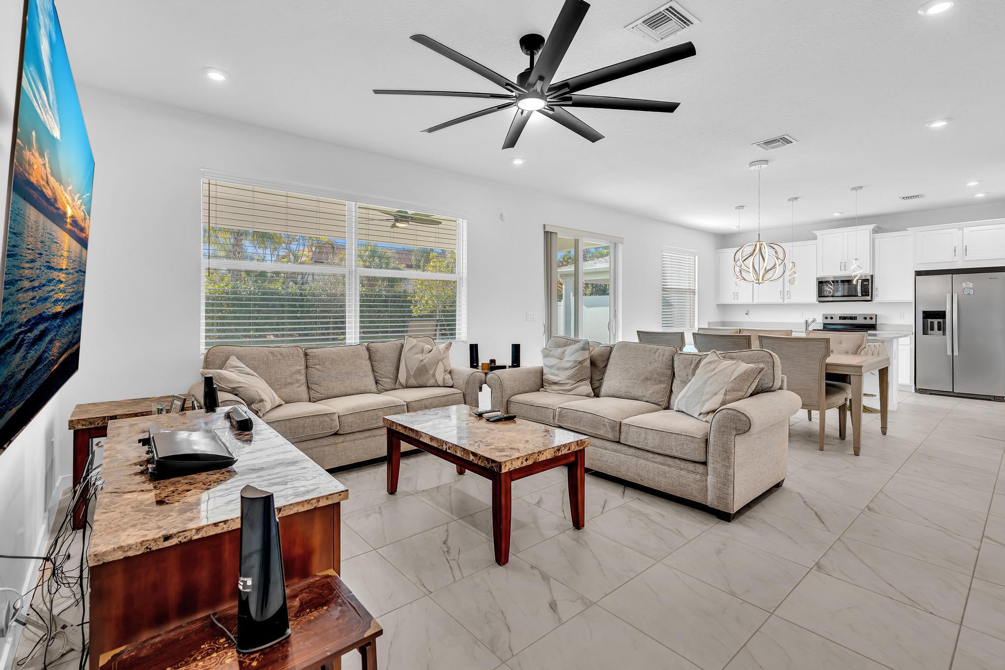 FOREST OAKS - Residential
