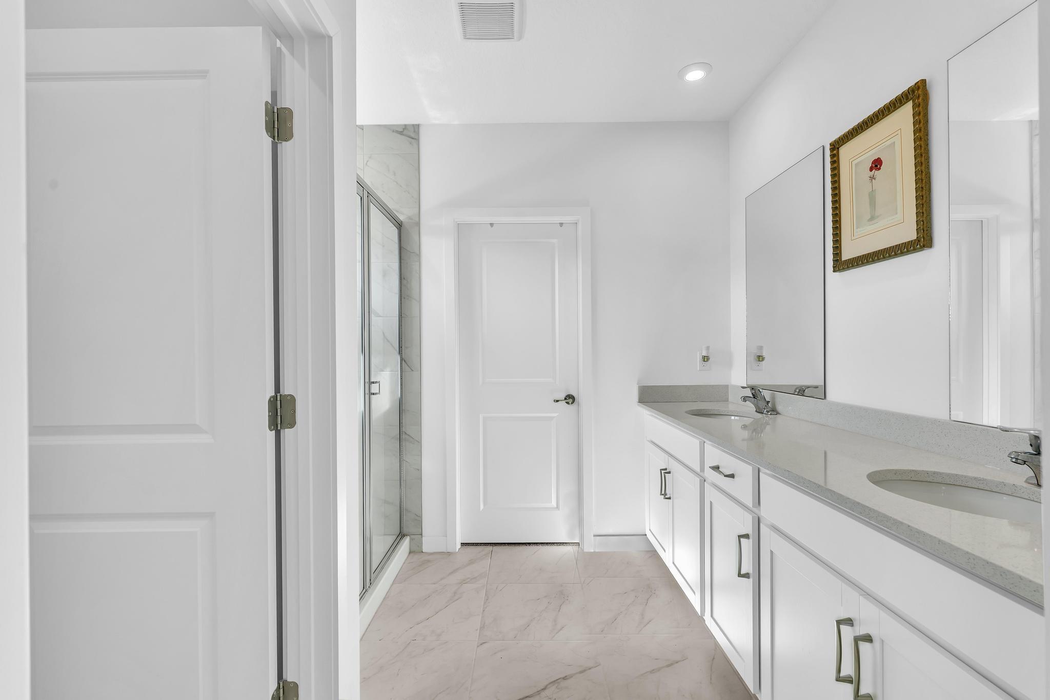 FOREST OAKS - Residential