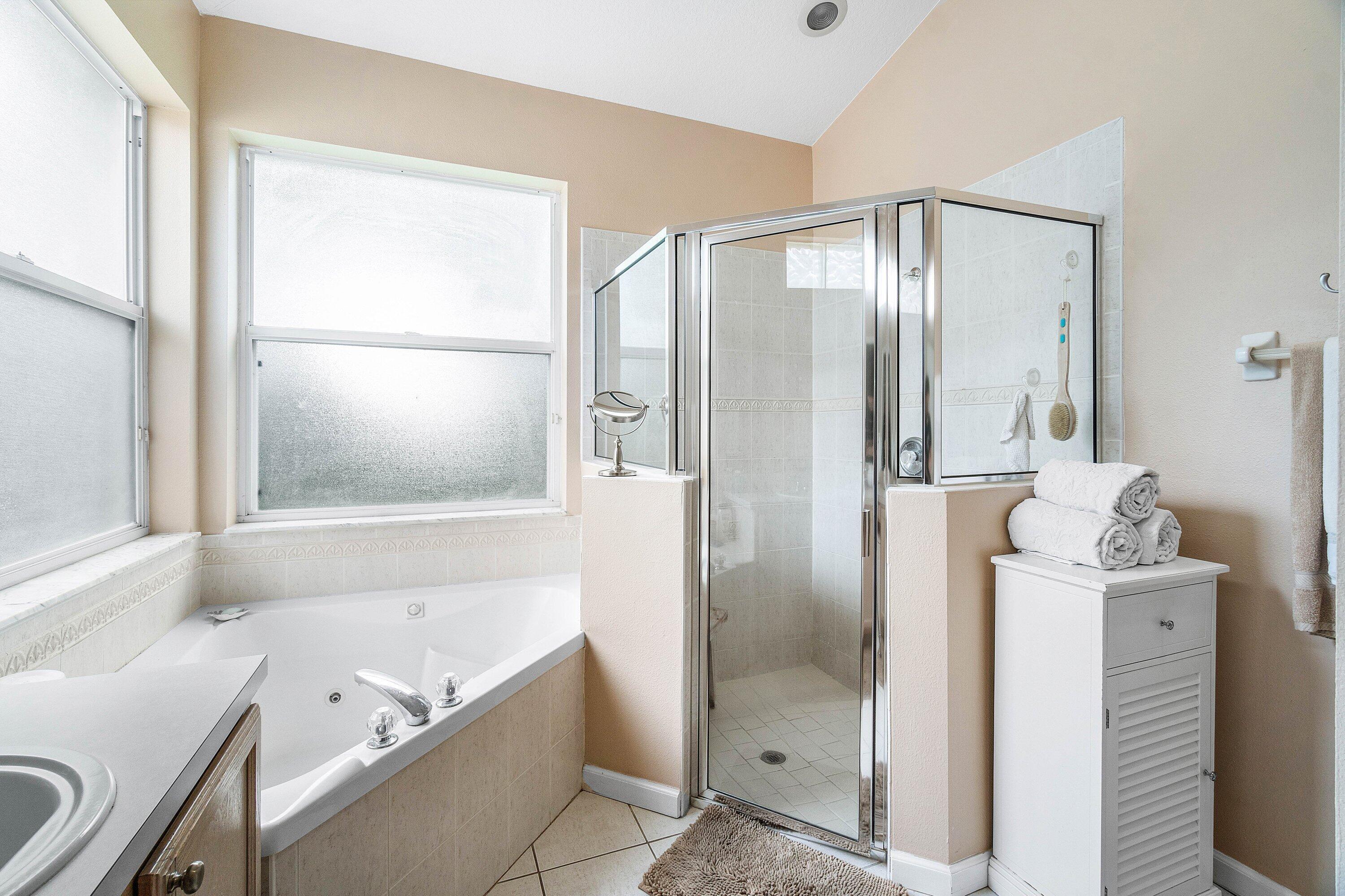 GATEWAY GARDENS - Residential