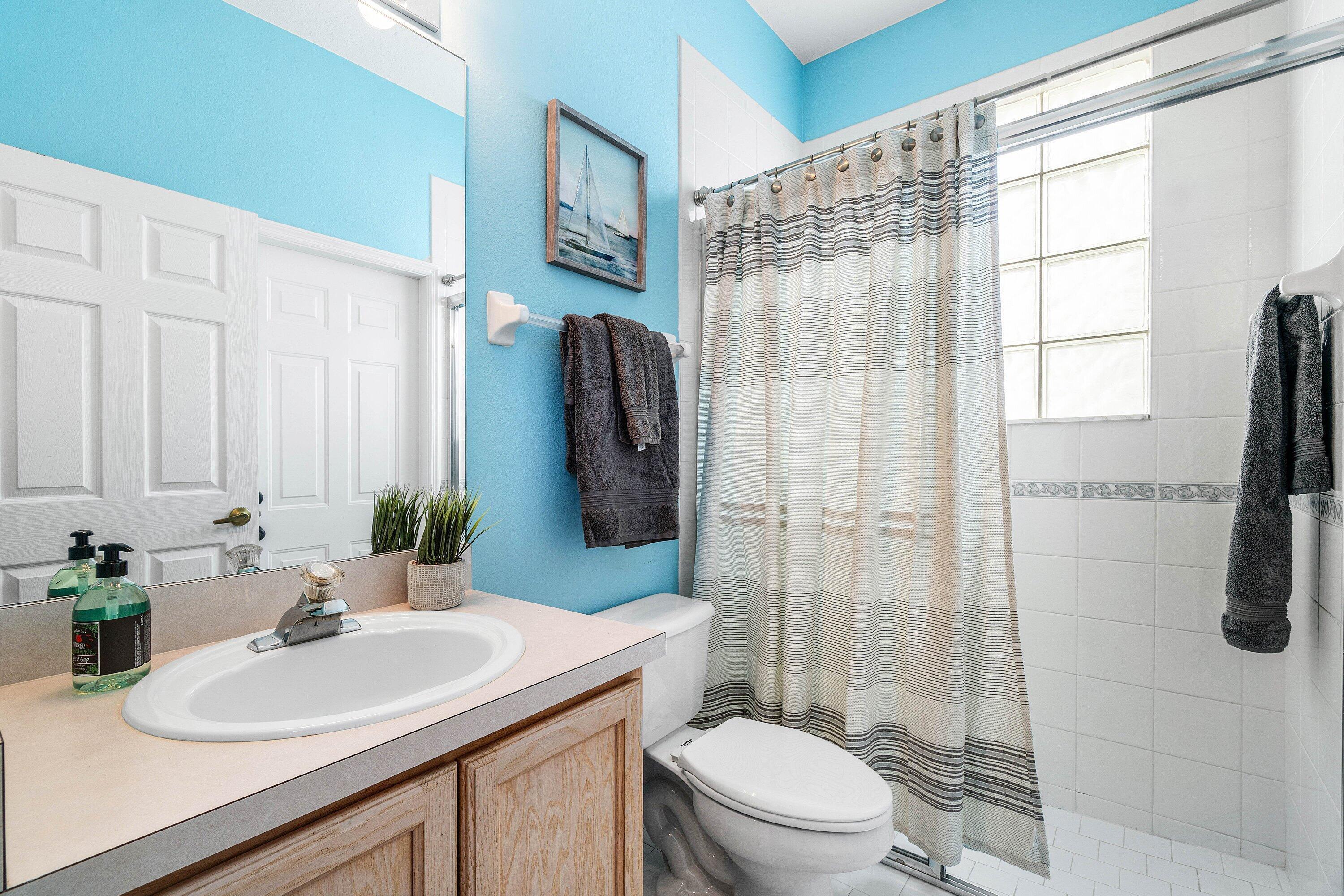 GATEWAY GARDENS - Residential