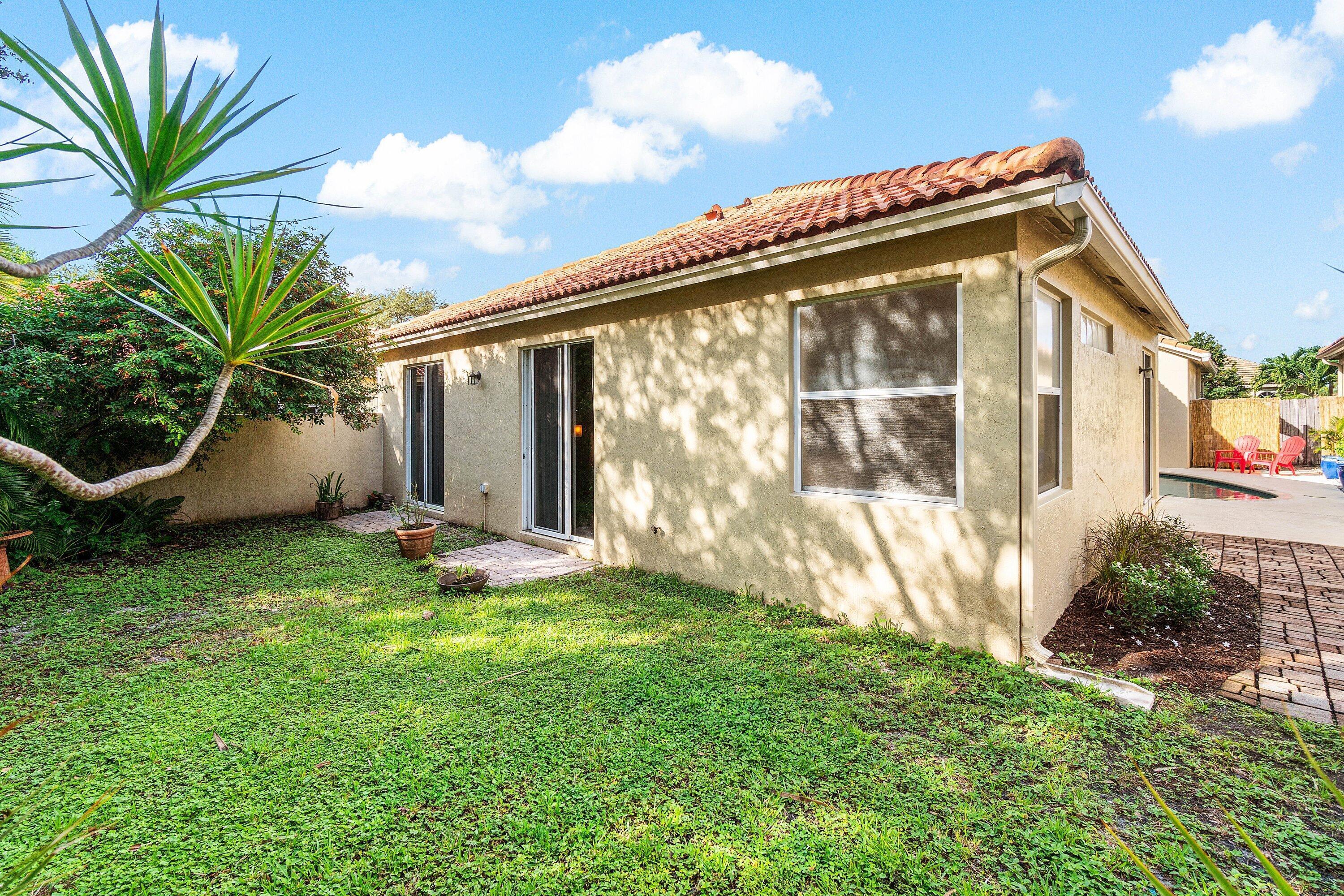 GATEWAY GARDENS - Residential